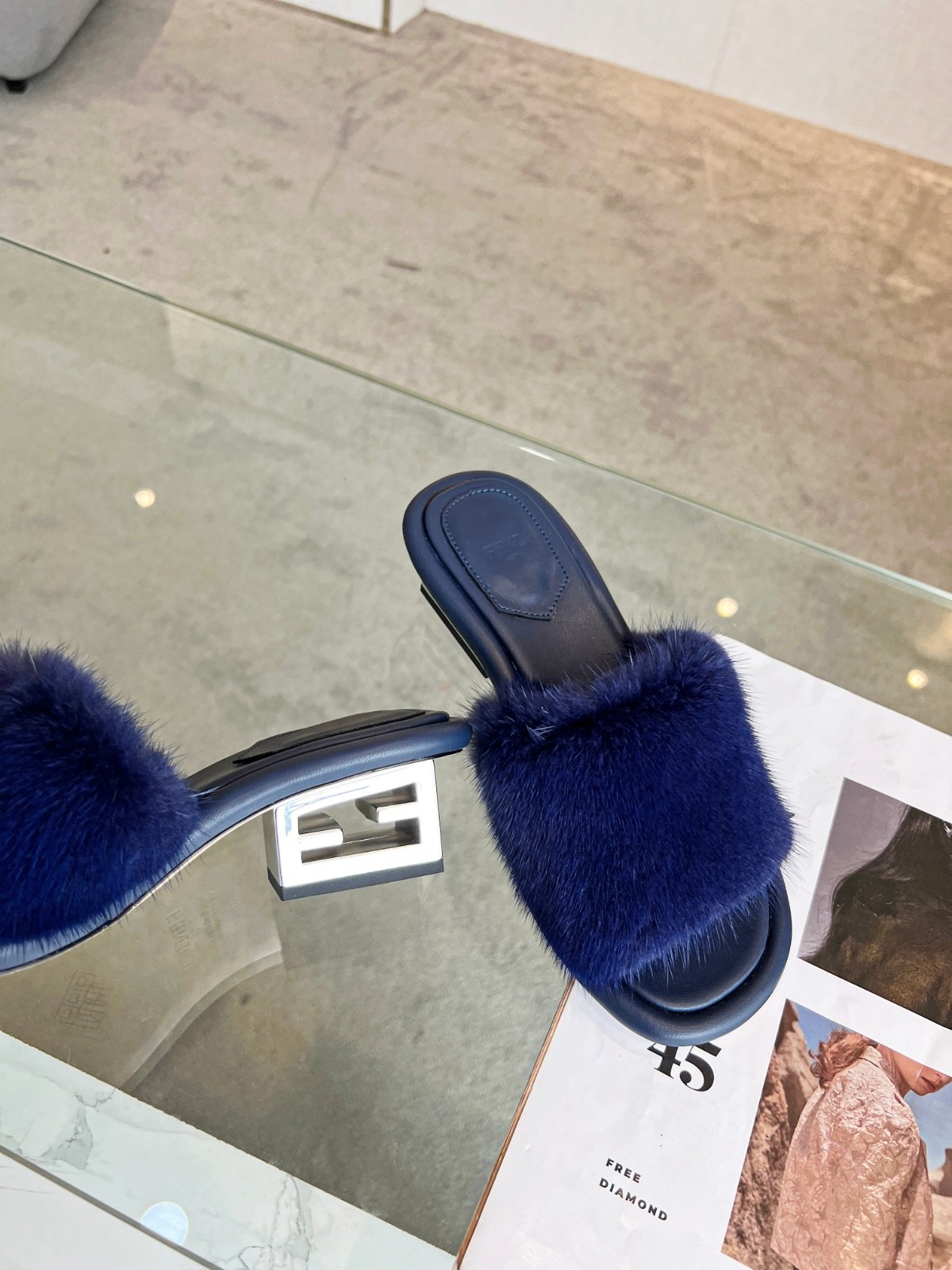 016 42123132  SIZE 35-42