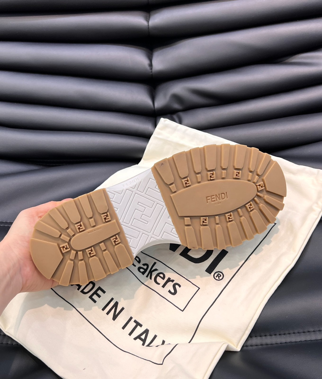 076 44123136 SIZE 38-45