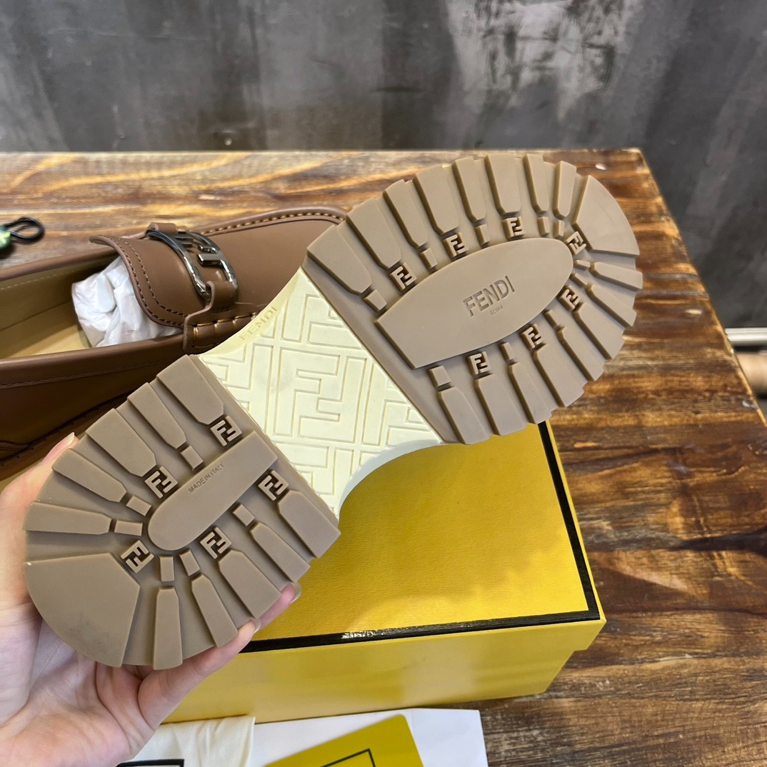 069 52123155 SIZE 38-40