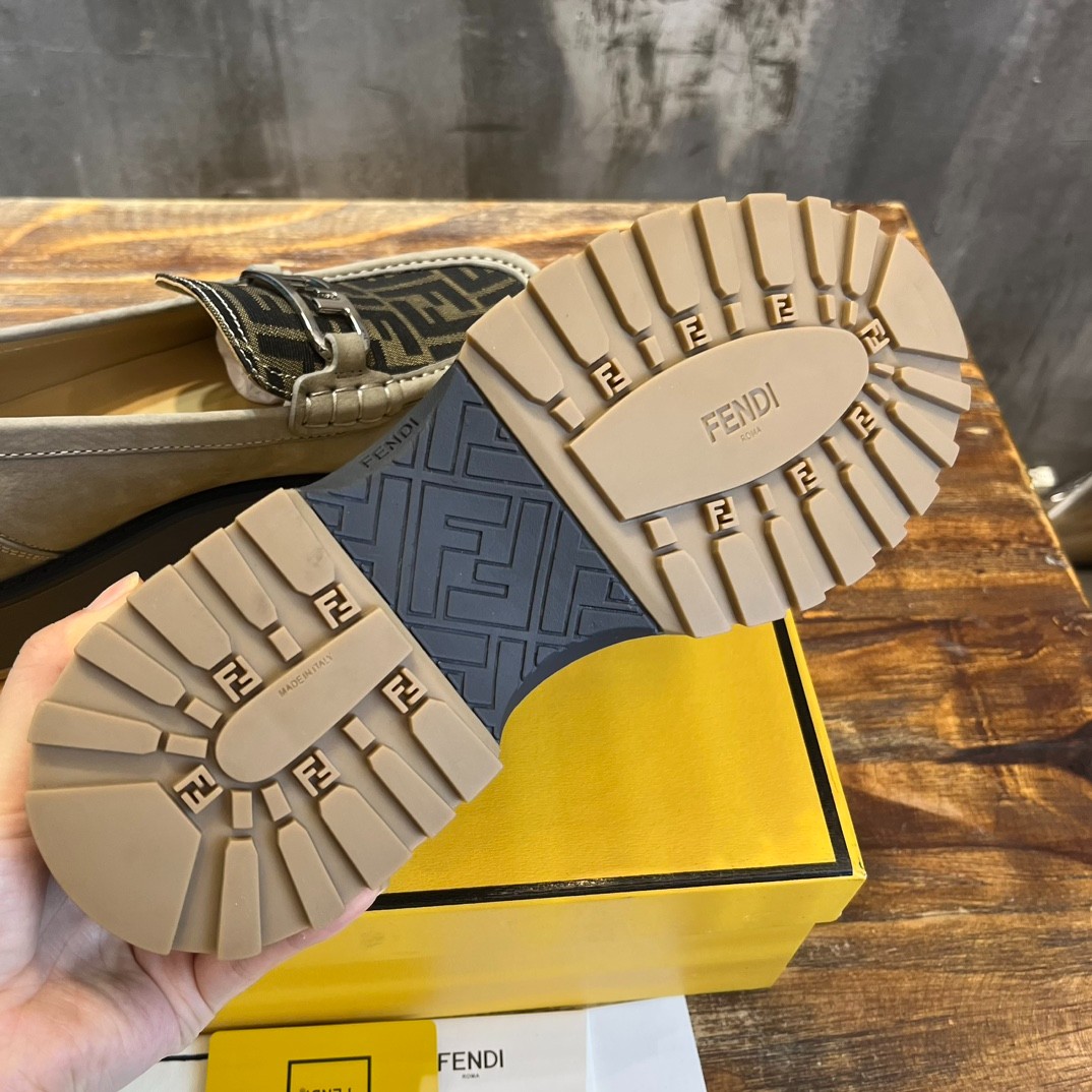 064 52123155 SIZE 38-40