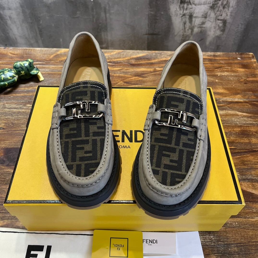 064 52123155 SIZE 38-40