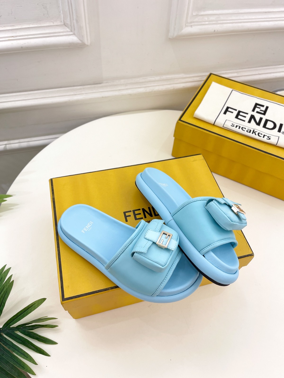 051 29123125 SIZE 35-41