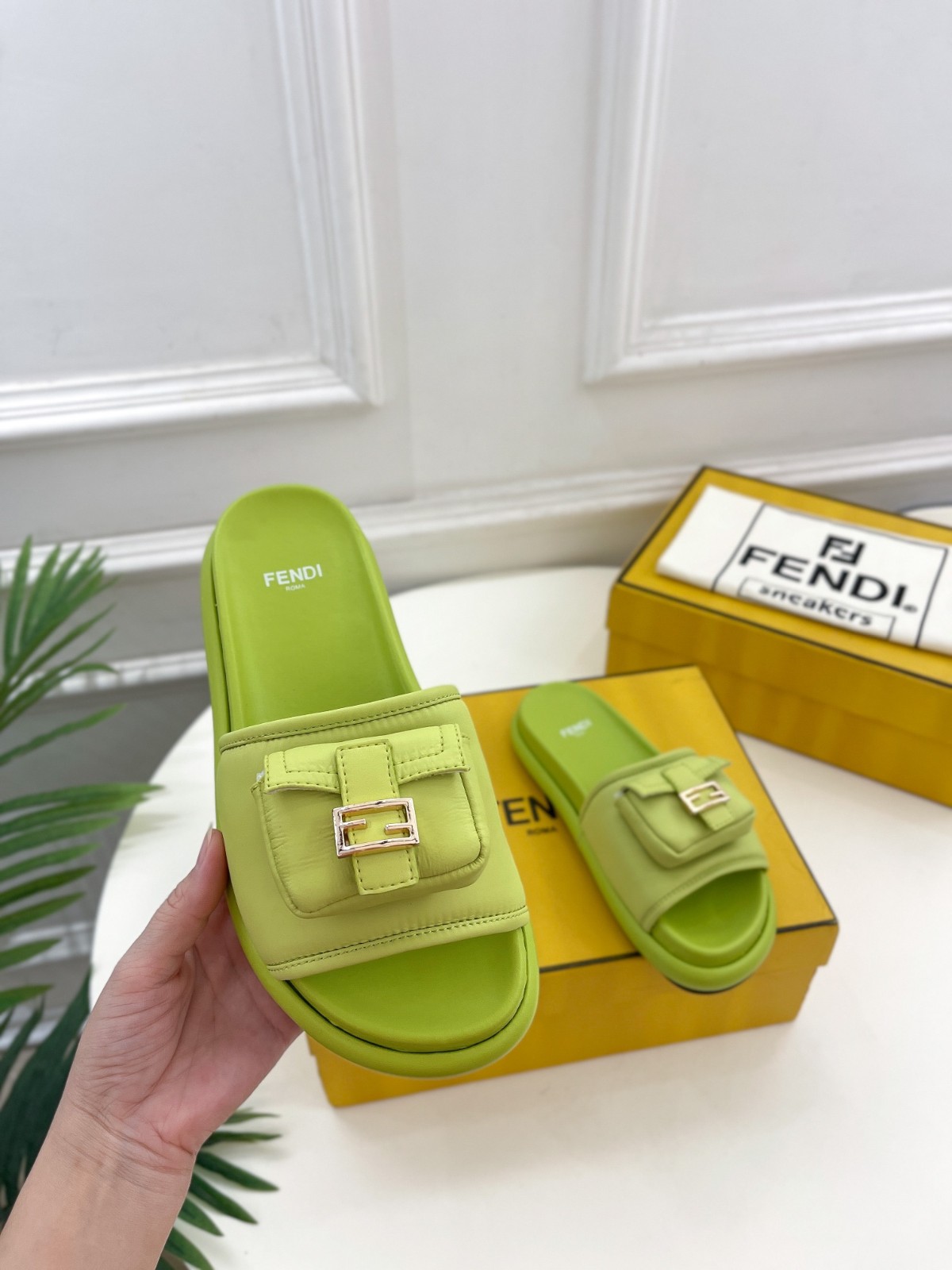 050 29123125 SIZE 35-41