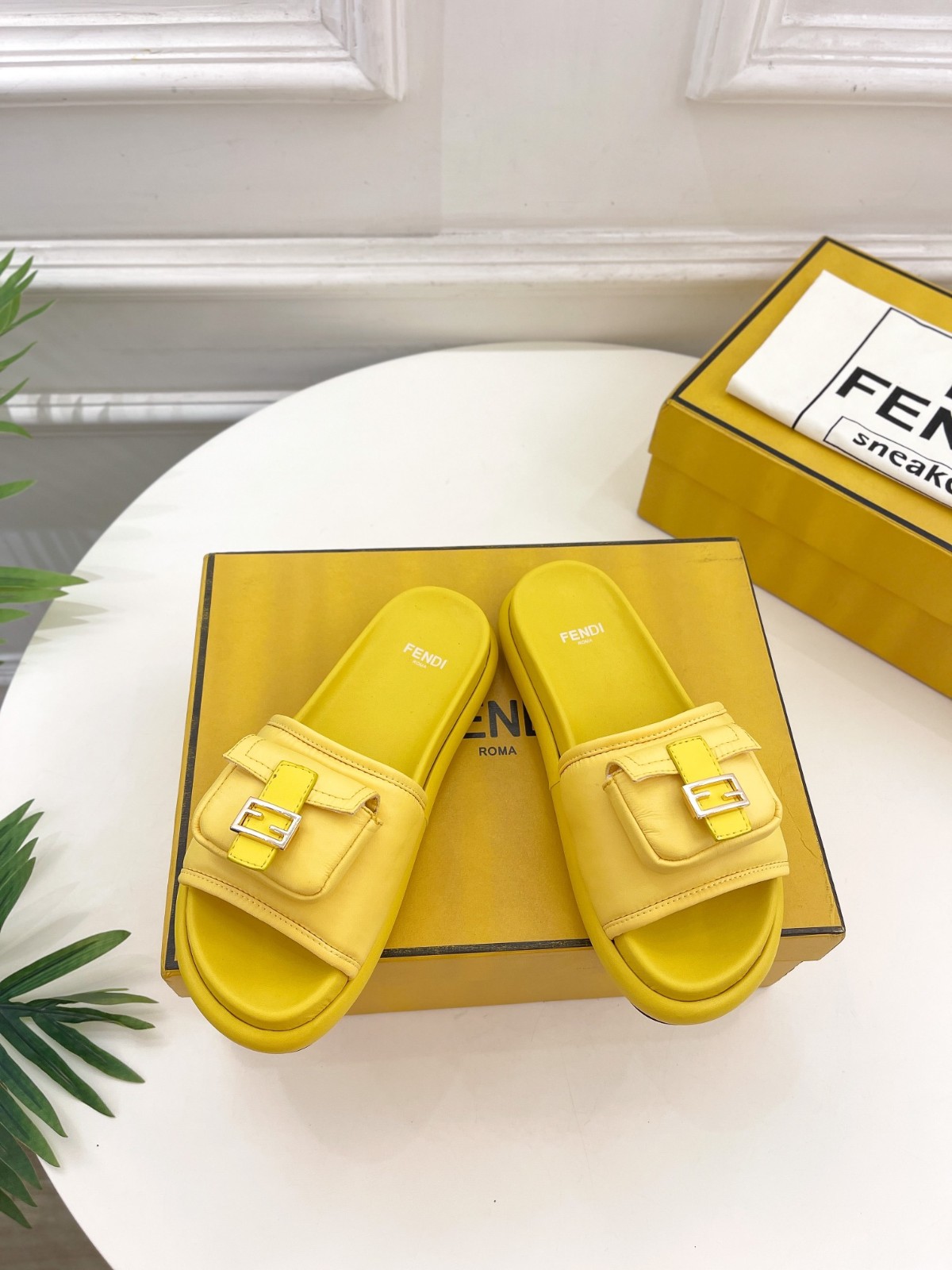 049 29123125 SIZE 35-41