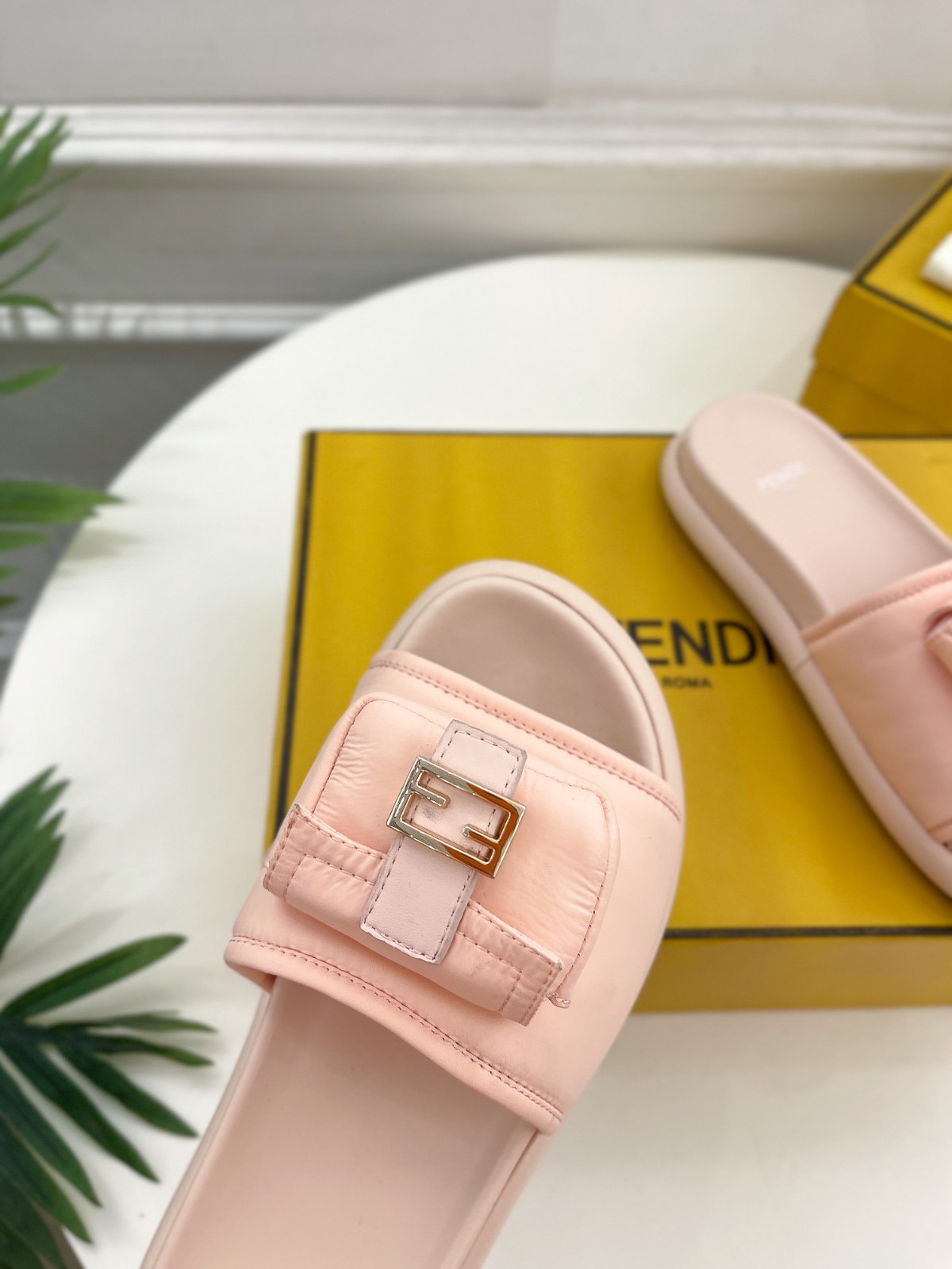 048 29123125 SIZE 35-41