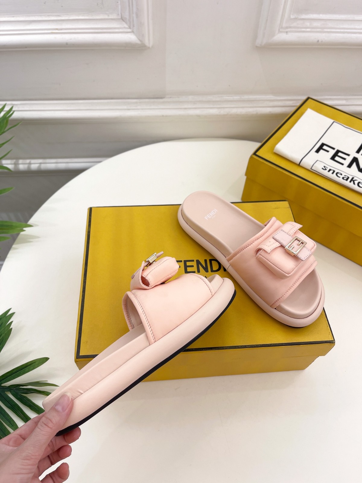 048 29123125 SIZE 35-41