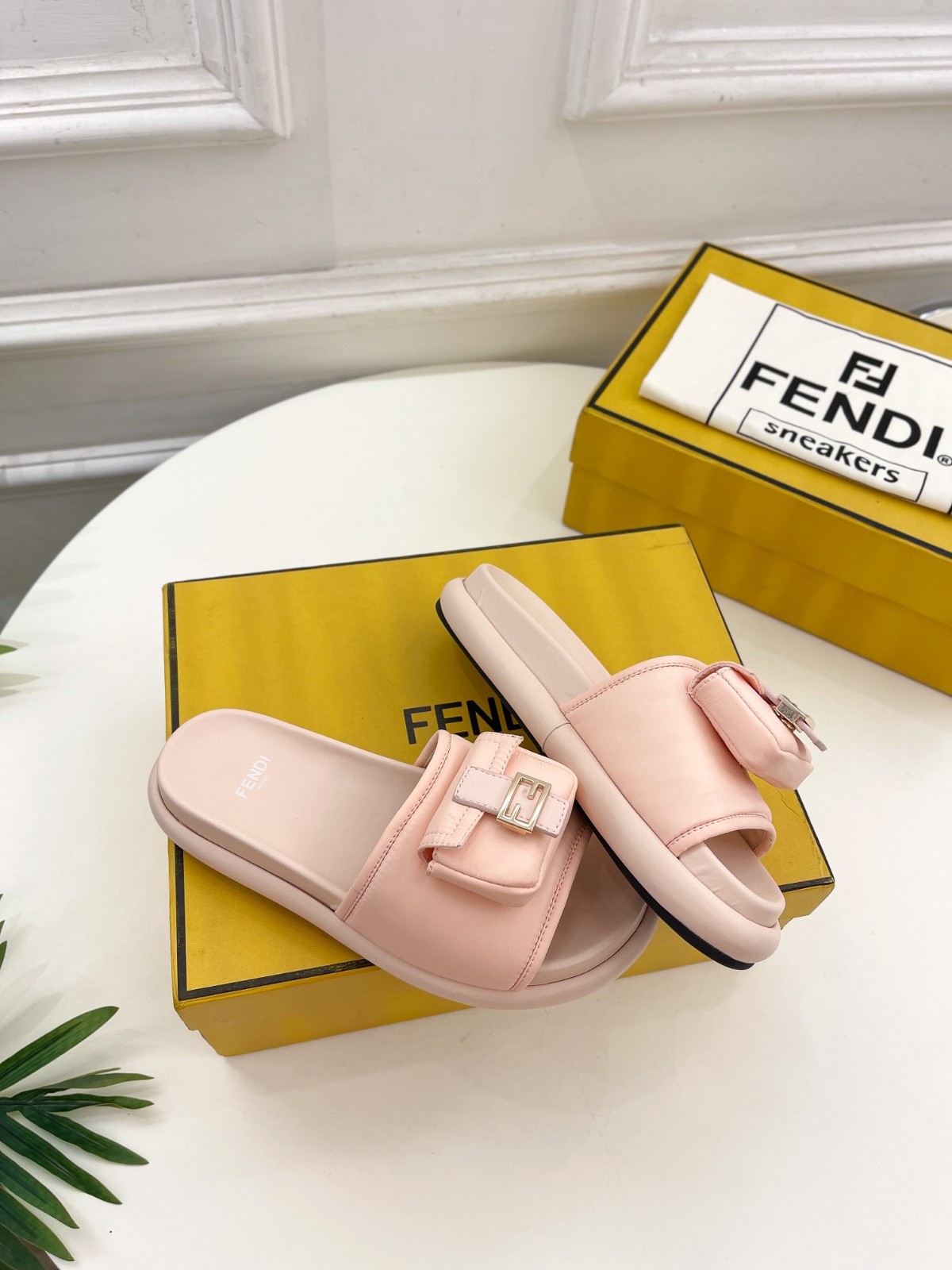048 29123125 SIZE 35-41