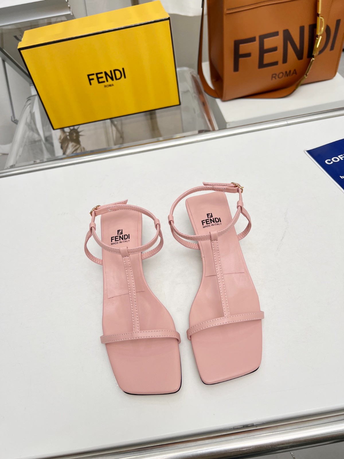 037 26123095 SIZE 35-42