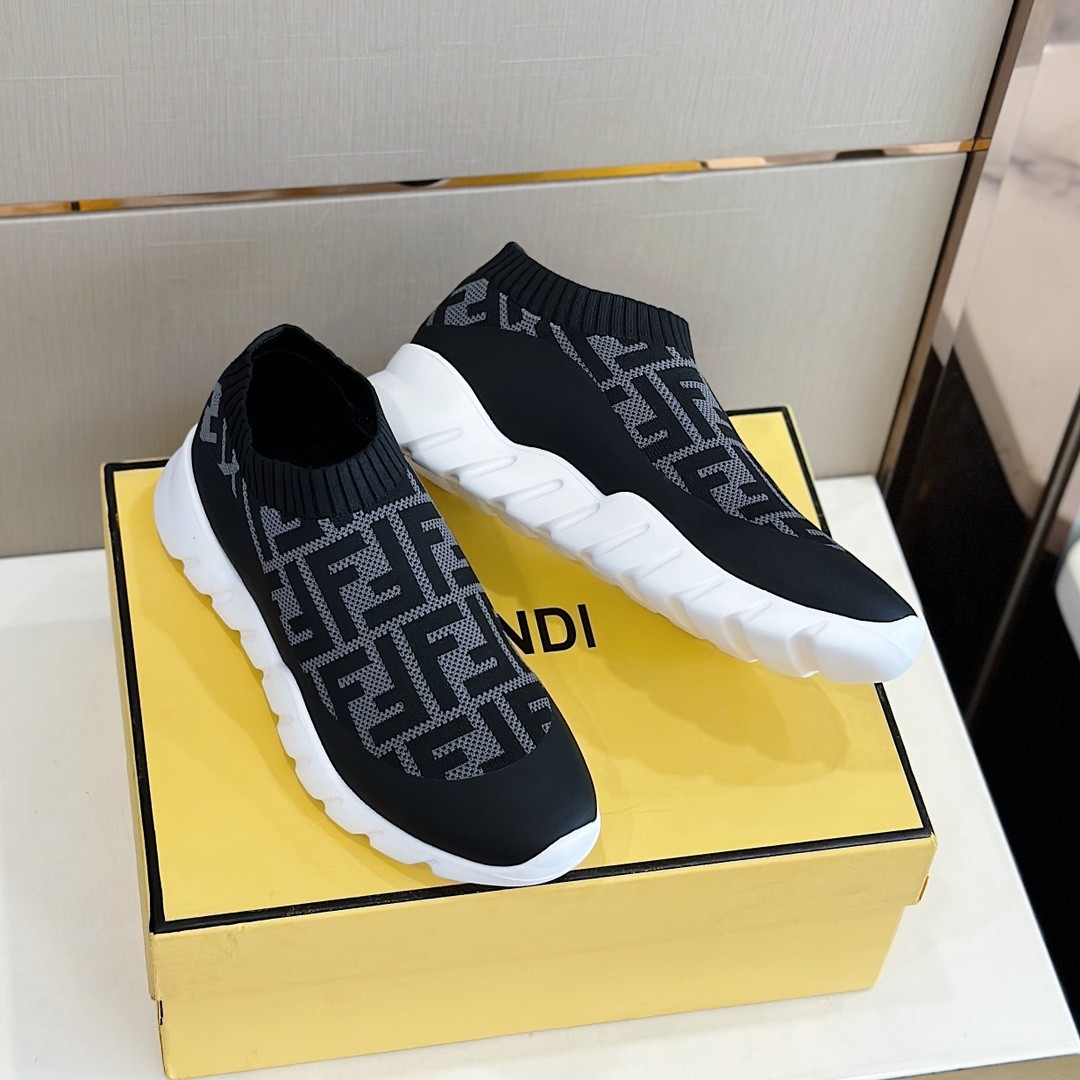 033 36123118 SIZE 38-45