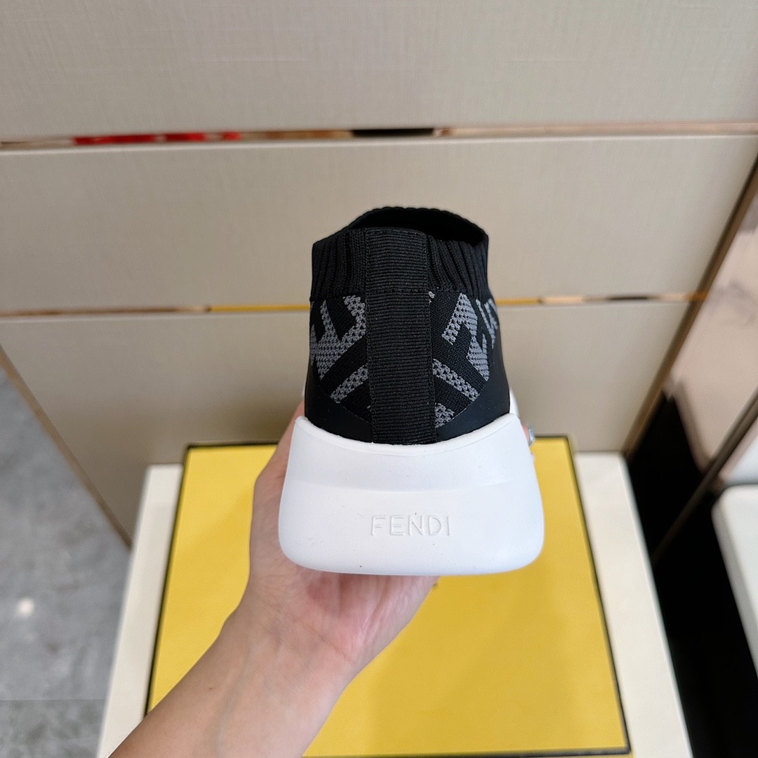 033 36123118 SIZE 38-45