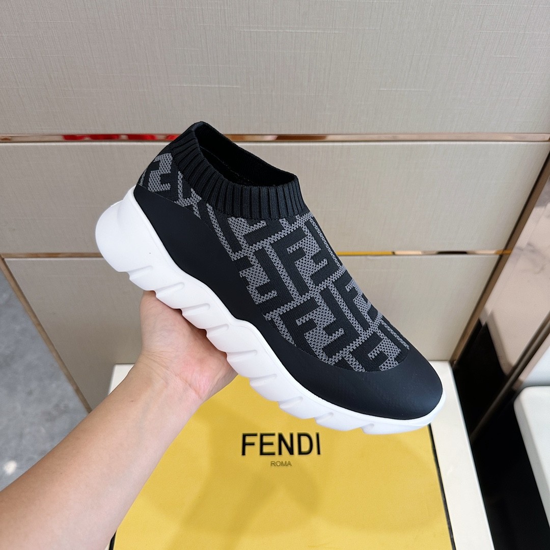 033 36123118 SIZE 38-45