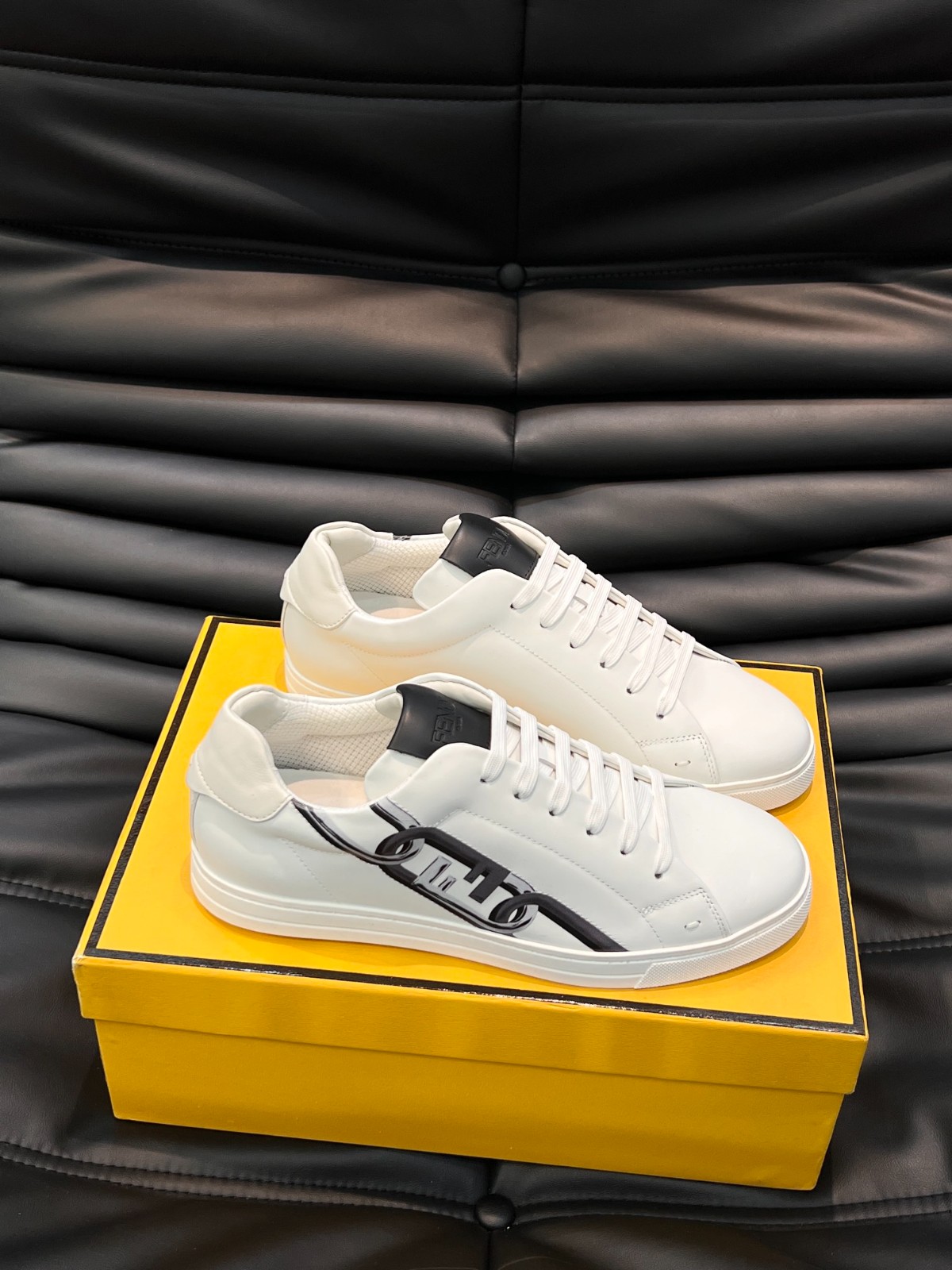 031 38123123 SIZE 348-46