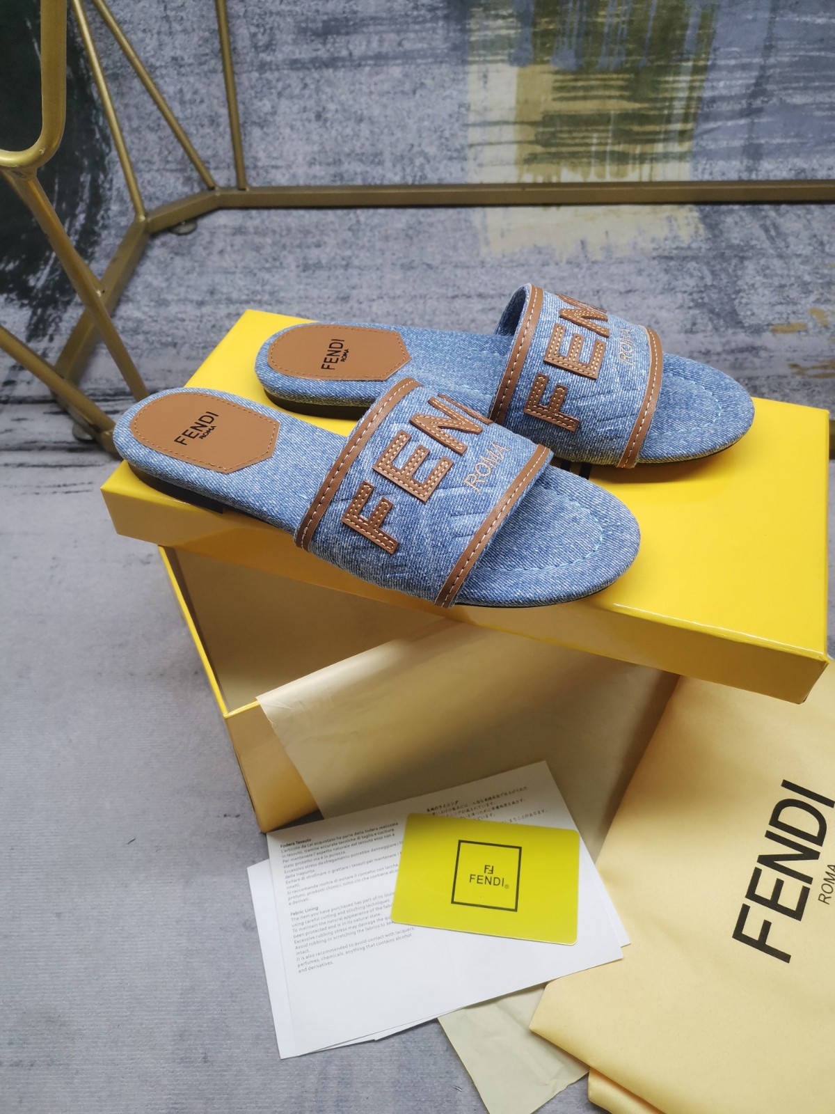 004 22123086 SIZE 35-42