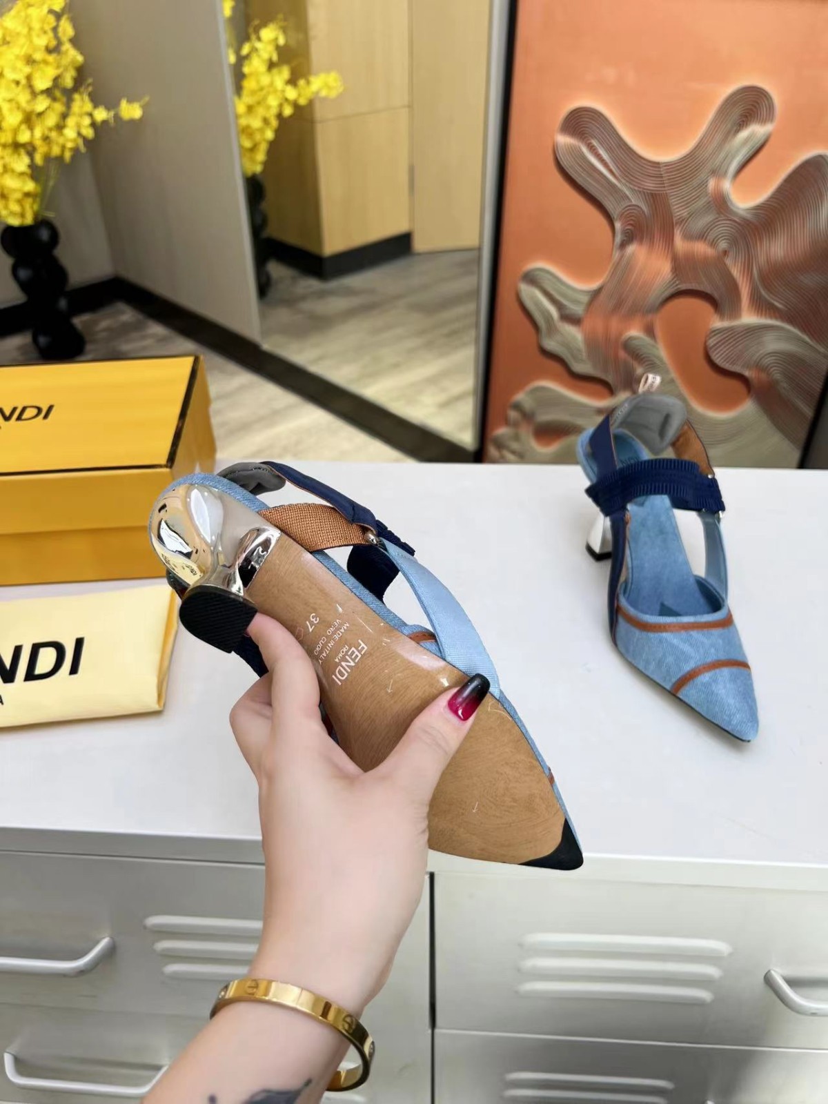 096 22123086 SIZE 35-42