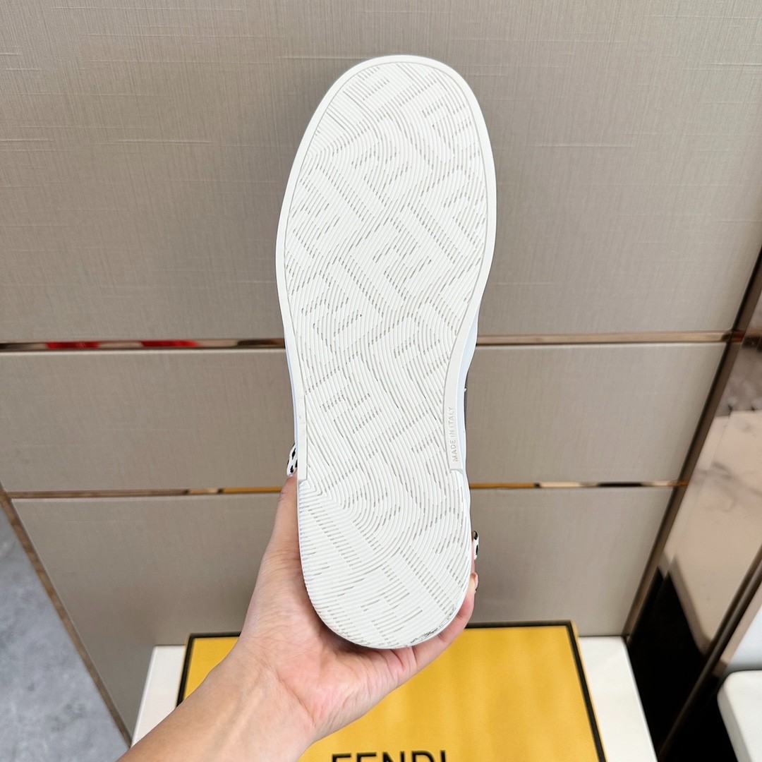 089 36123118 SIZE 38-45