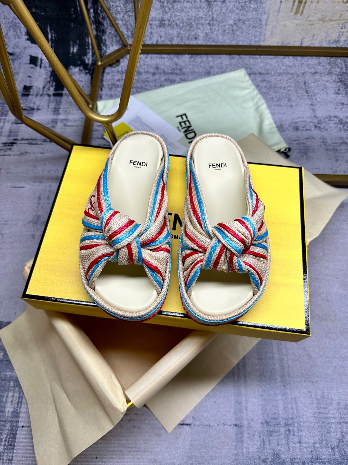 077 SIZE 35-45