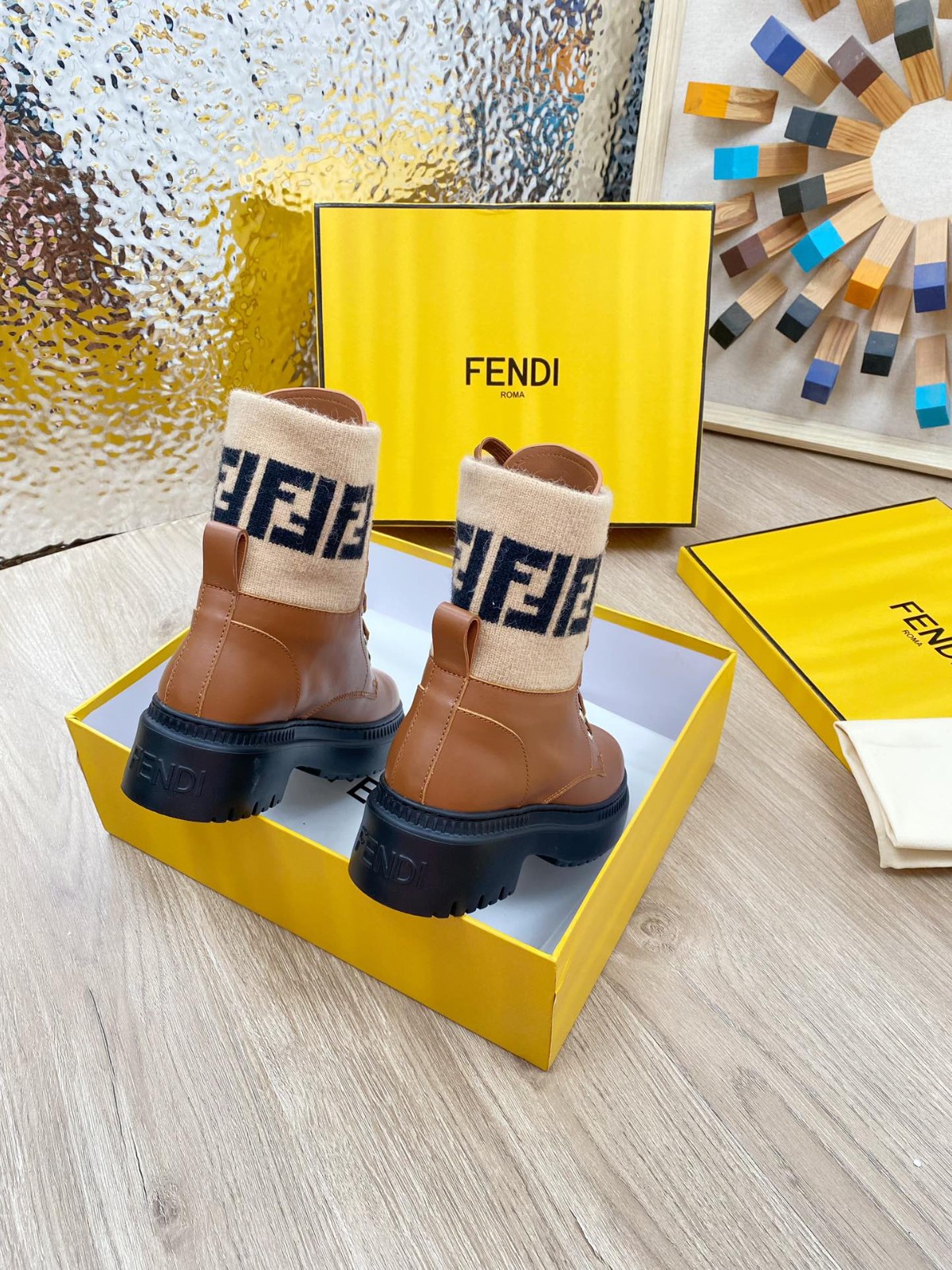 046 38123123 SIZE 35-41