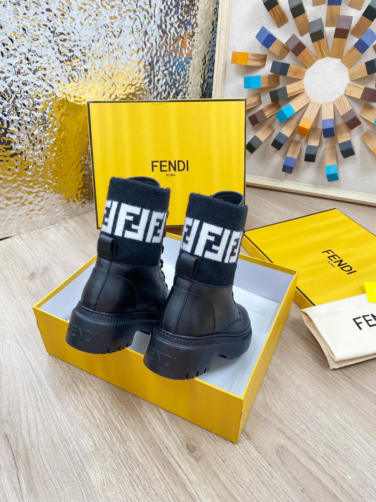 045 38123123 SIZE 35-41
