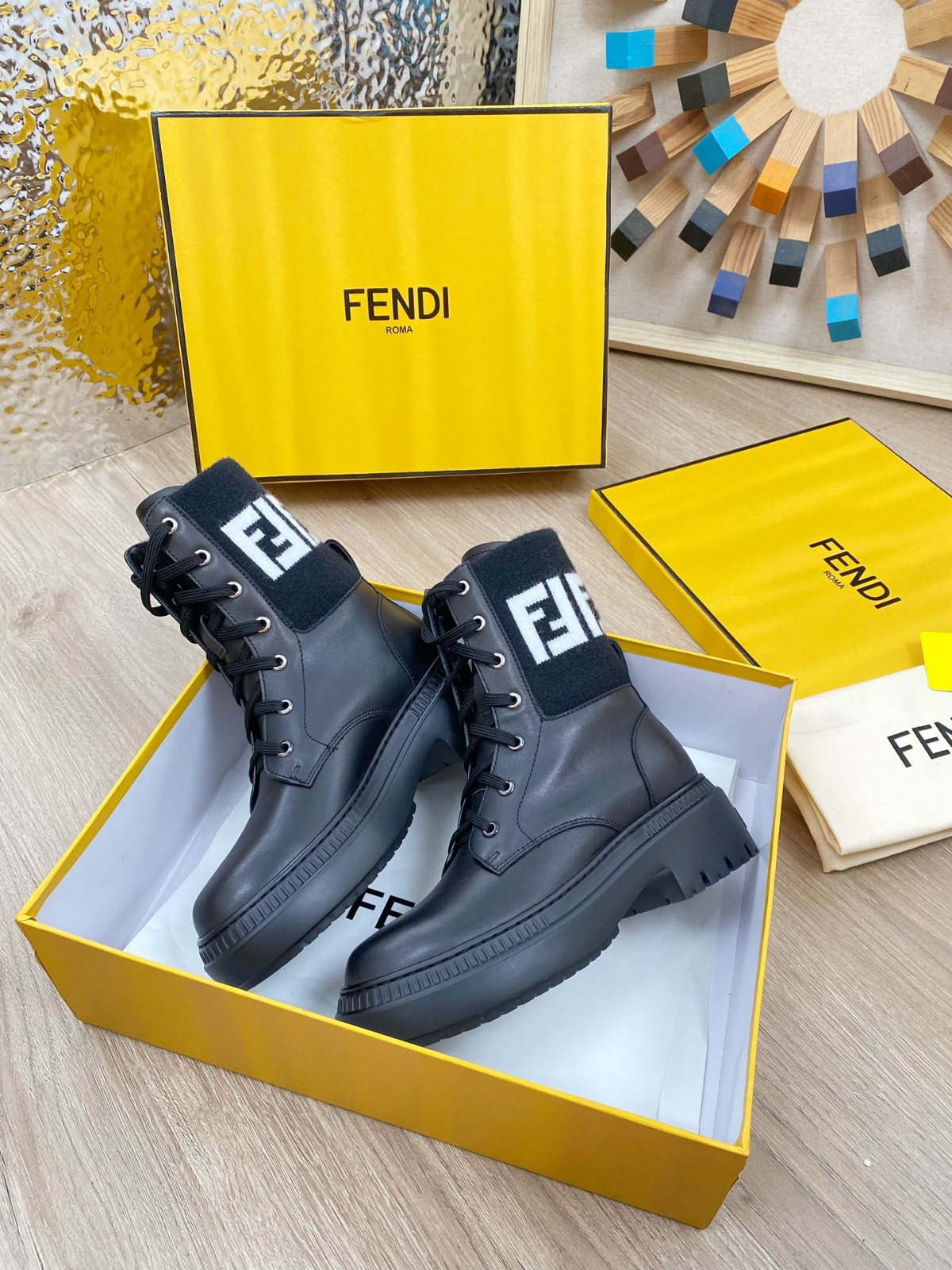 045 38123123 SIZE 35-41