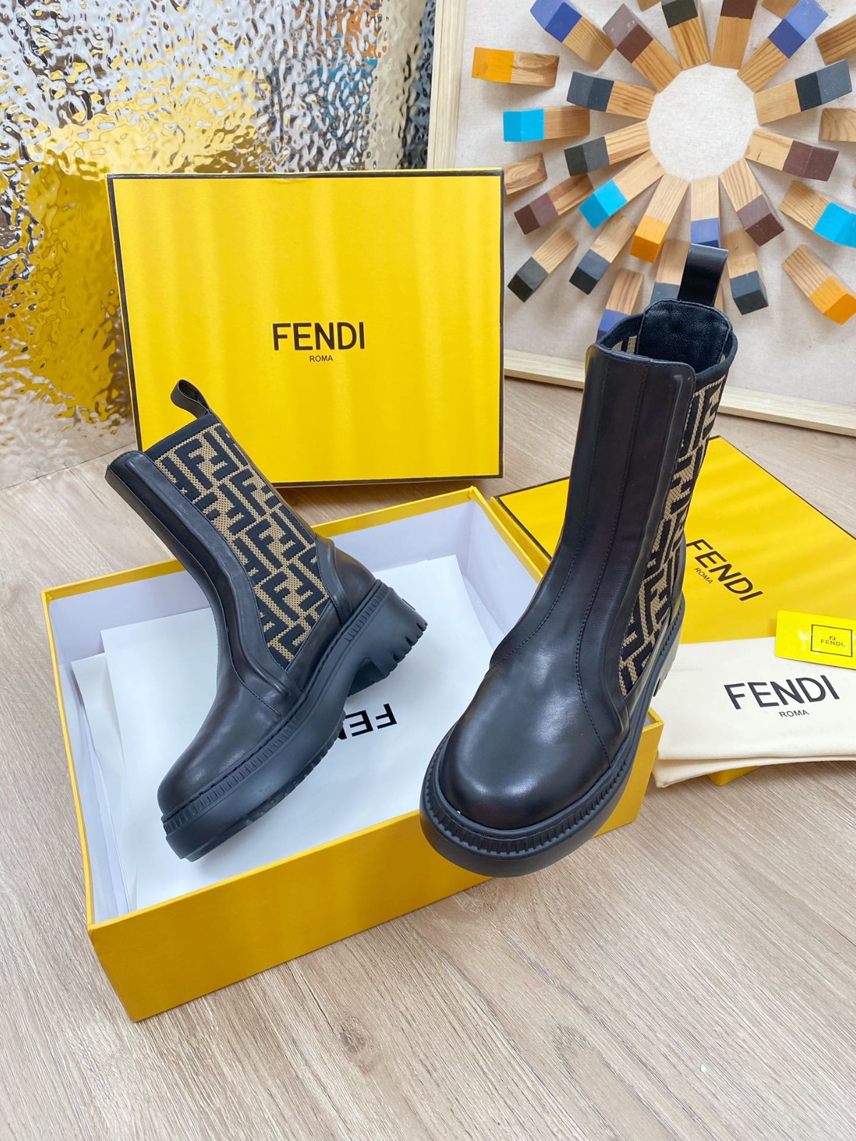 043 38123123 SIZE 35-41