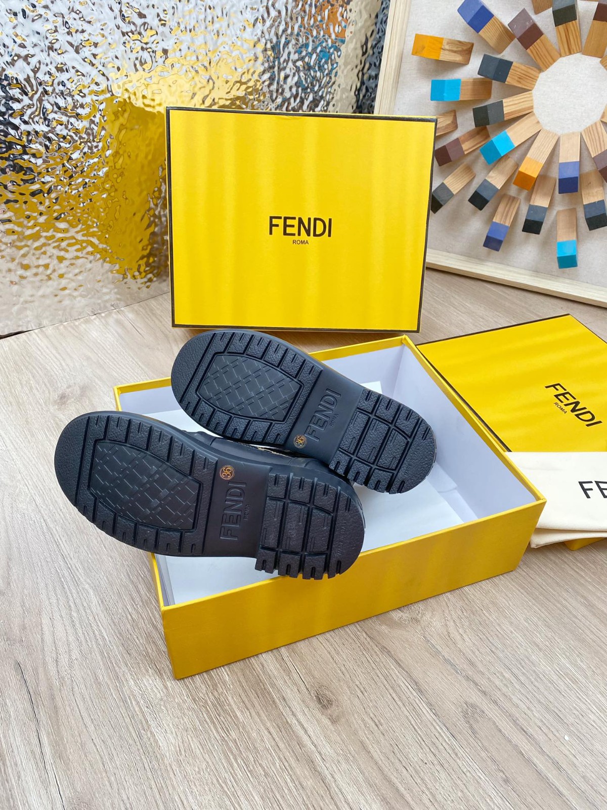 043 38123123 SIZE 35-41