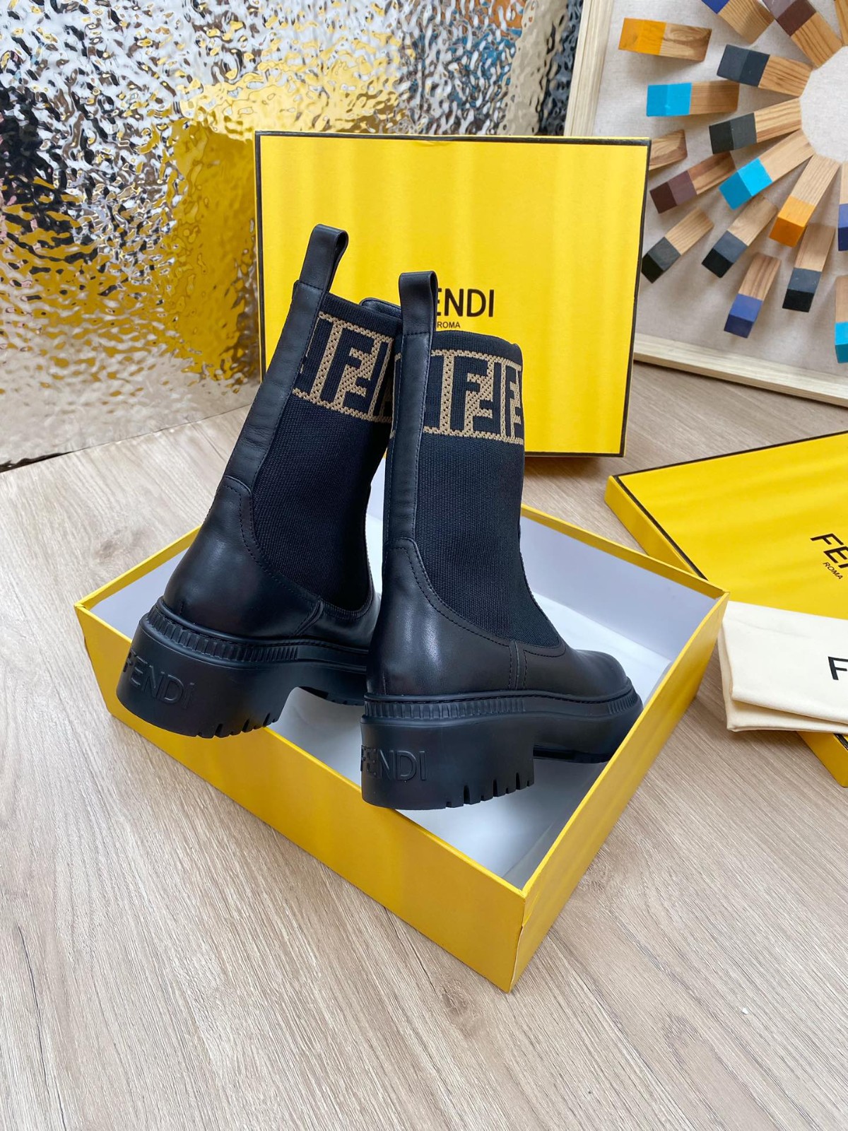 042 38123123 SIZE 35-41