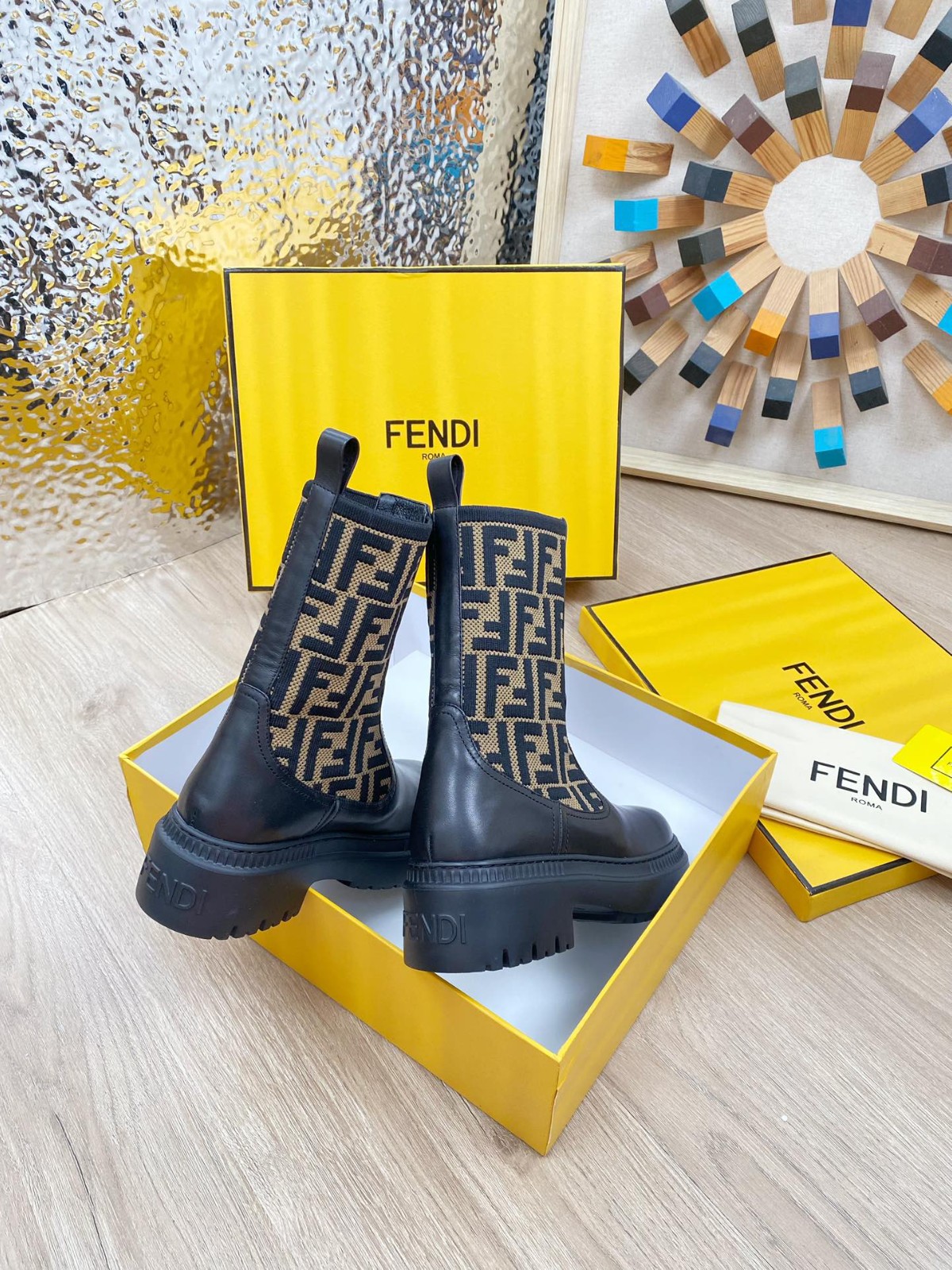041 38123123 SIZE 35-41