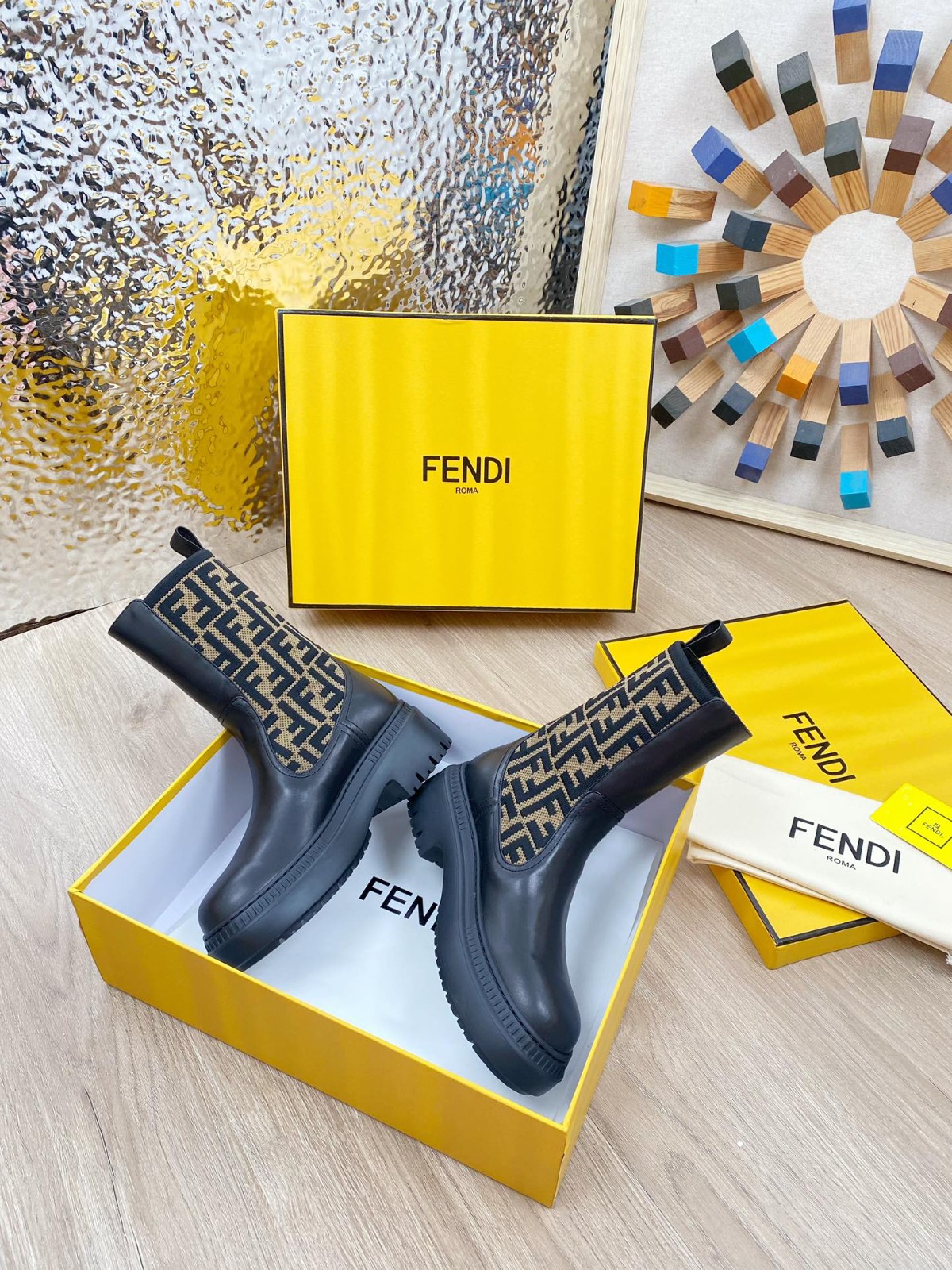 041 38123123 SIZE 35-41