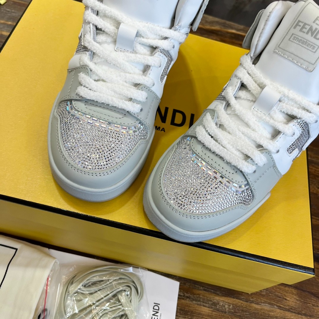 038 46123141 SIZE 35-45