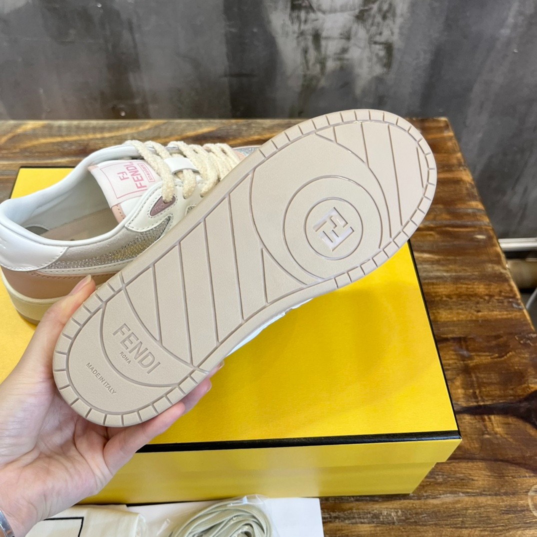 033 43123134 SIZE 35-45
