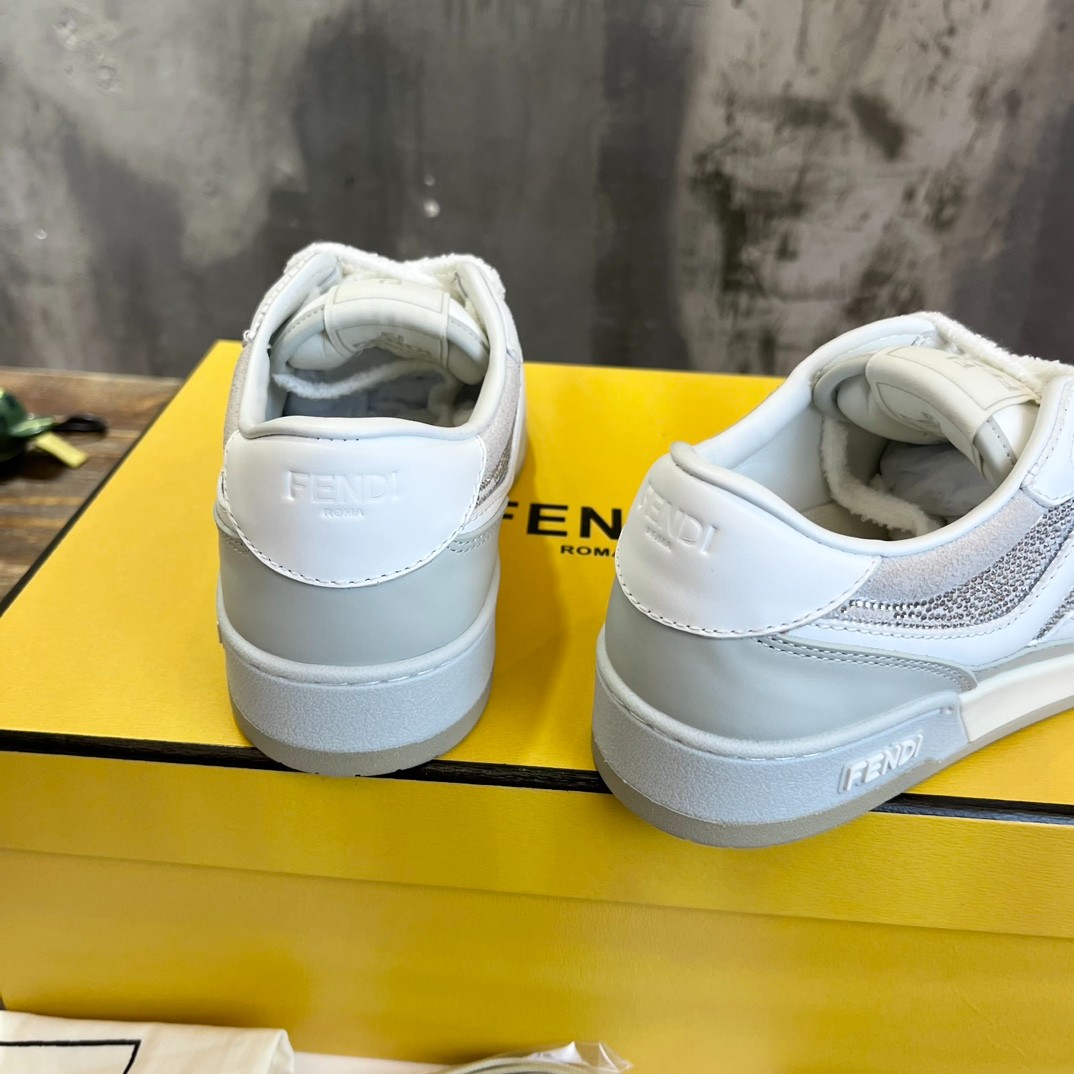 032 43123134 SIZE 35-45