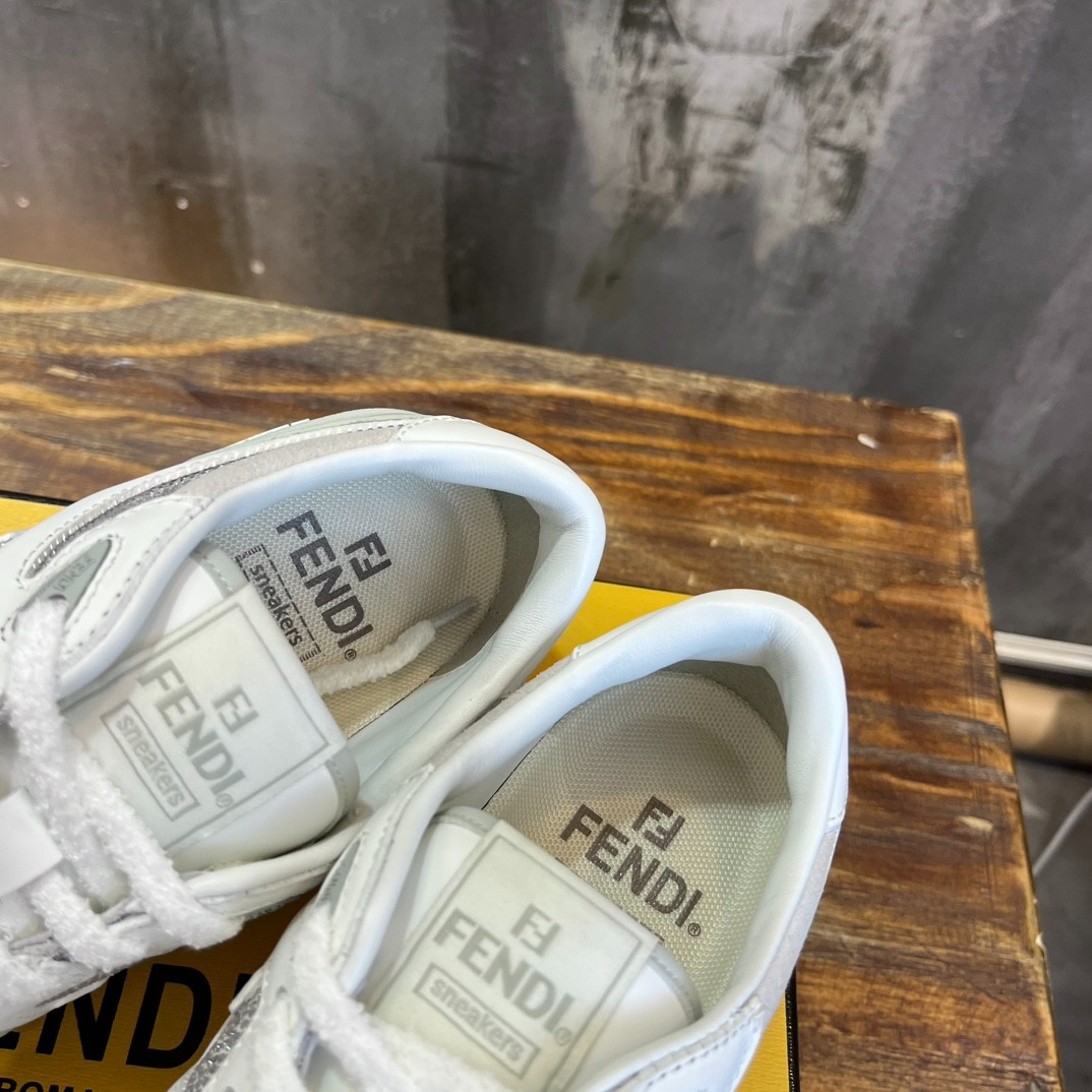 032 43123134 SIZE 35-45