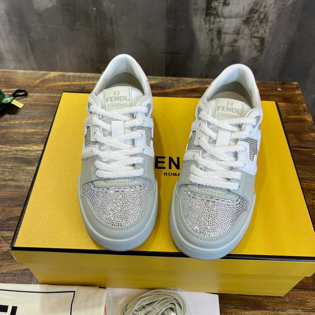 032 43123134 SIZE 35-45