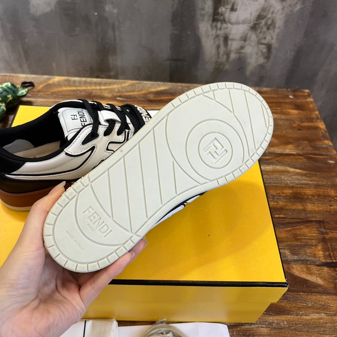 030 41123130 SIZE 35-45