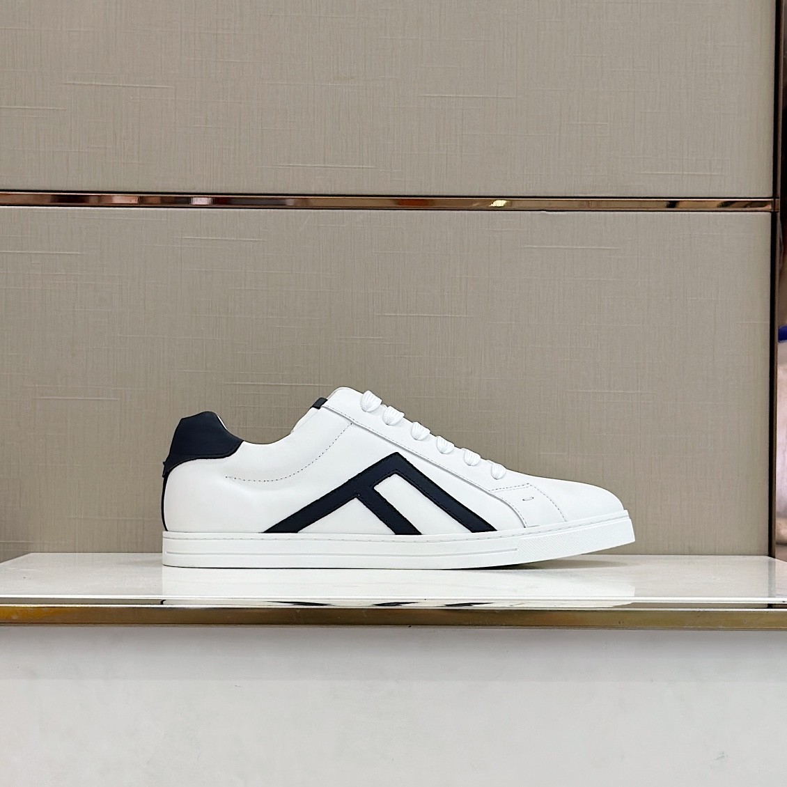 022 36123118 SIZE 38-45