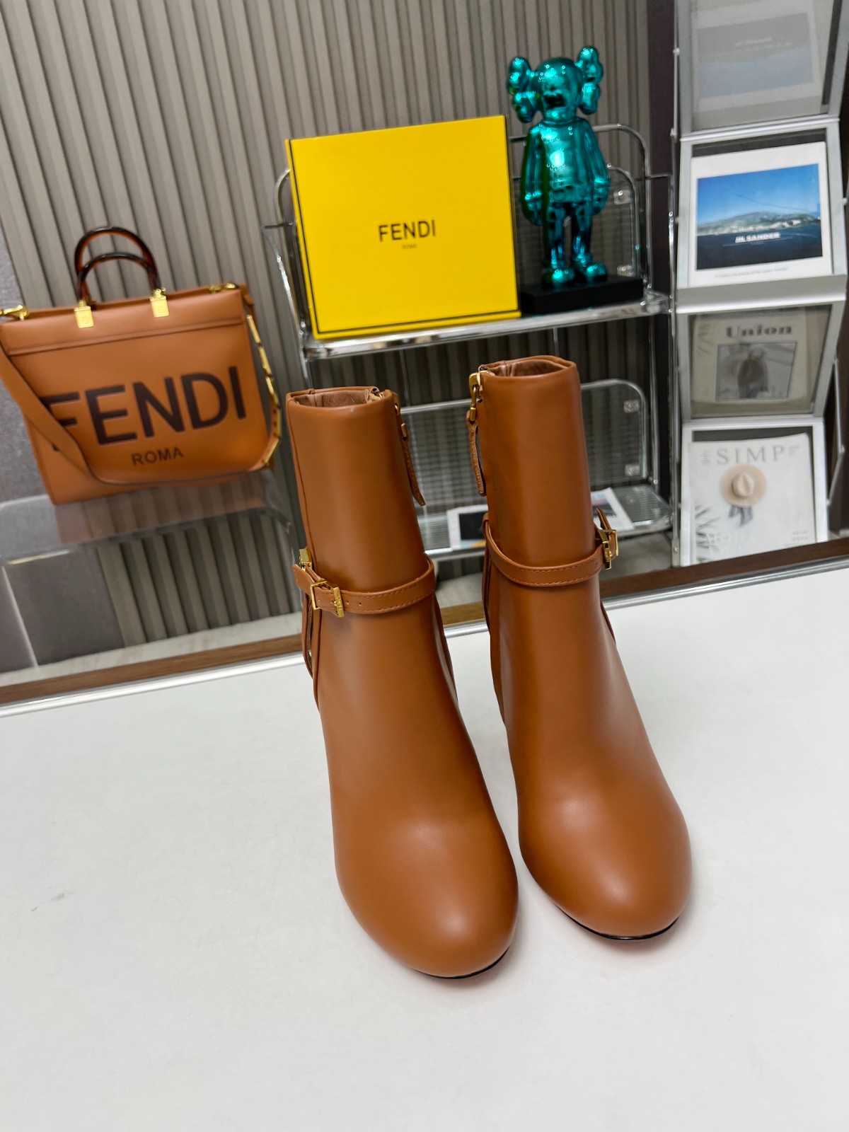 014 38123123 SIZE 35-43