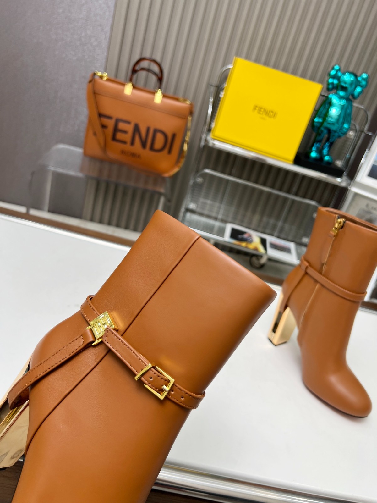 014 38123123 SIZE 35-43