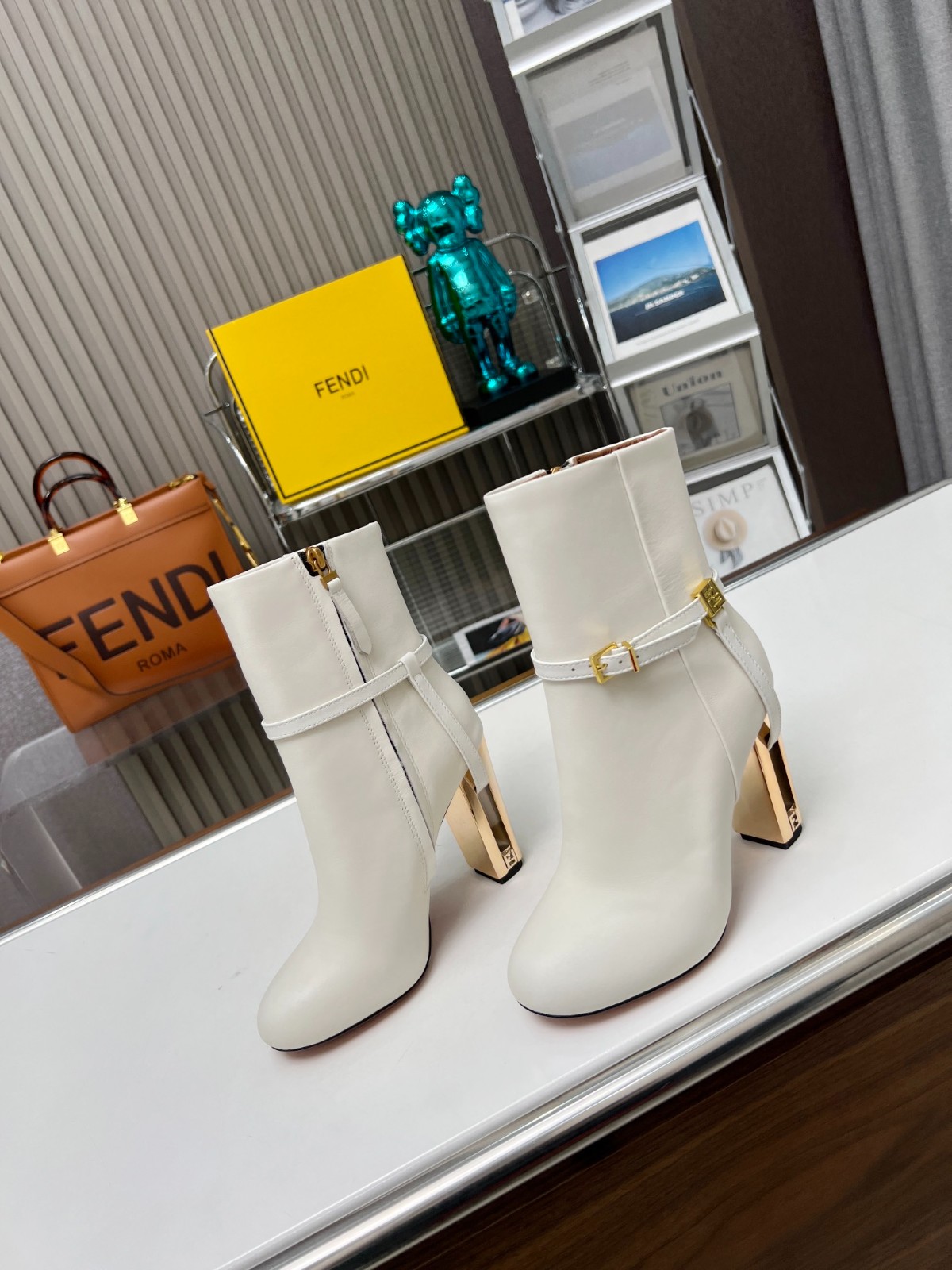 012 38123123 SIZE 35-43