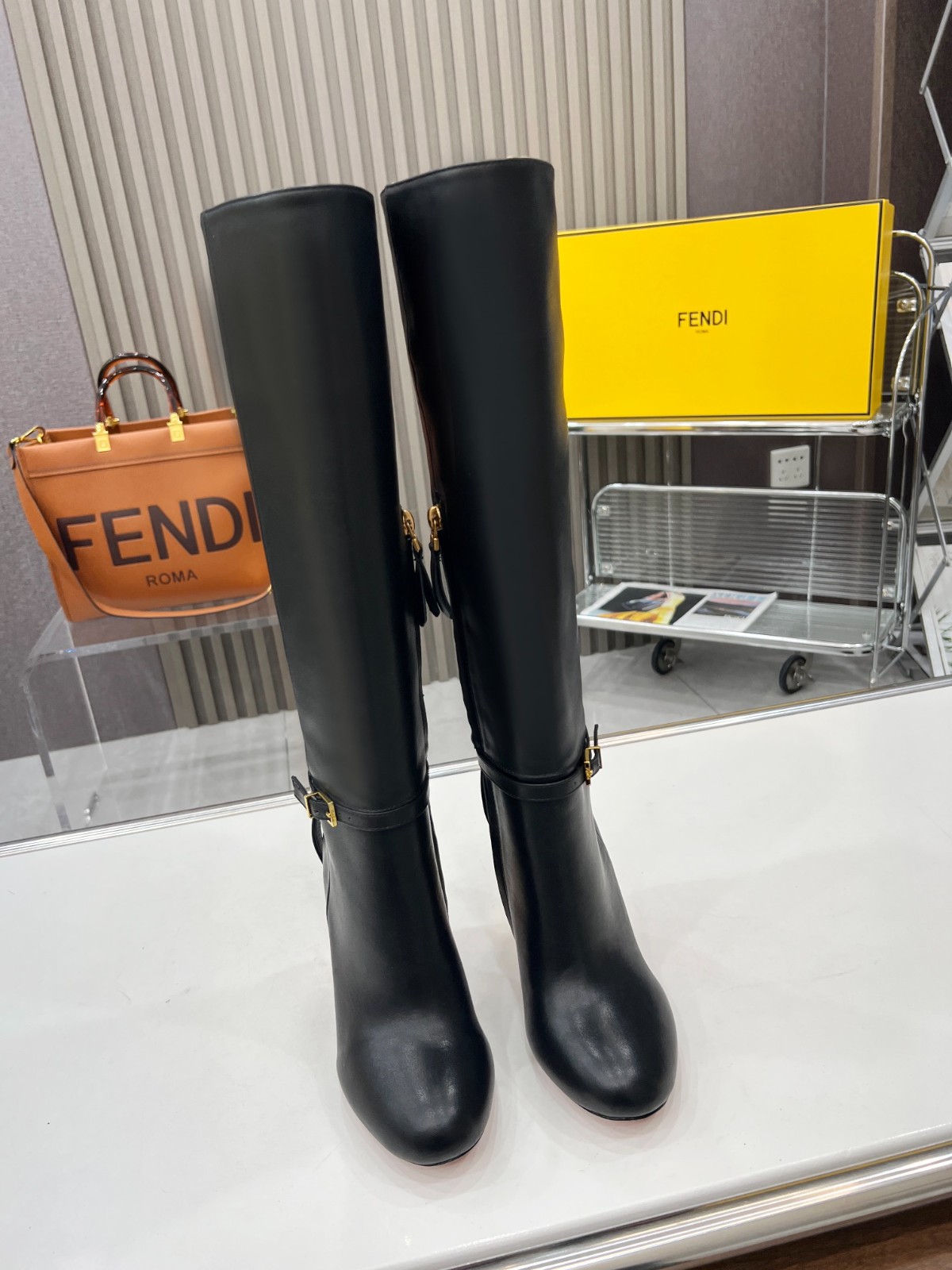 011 55123162 SIZE 35-43