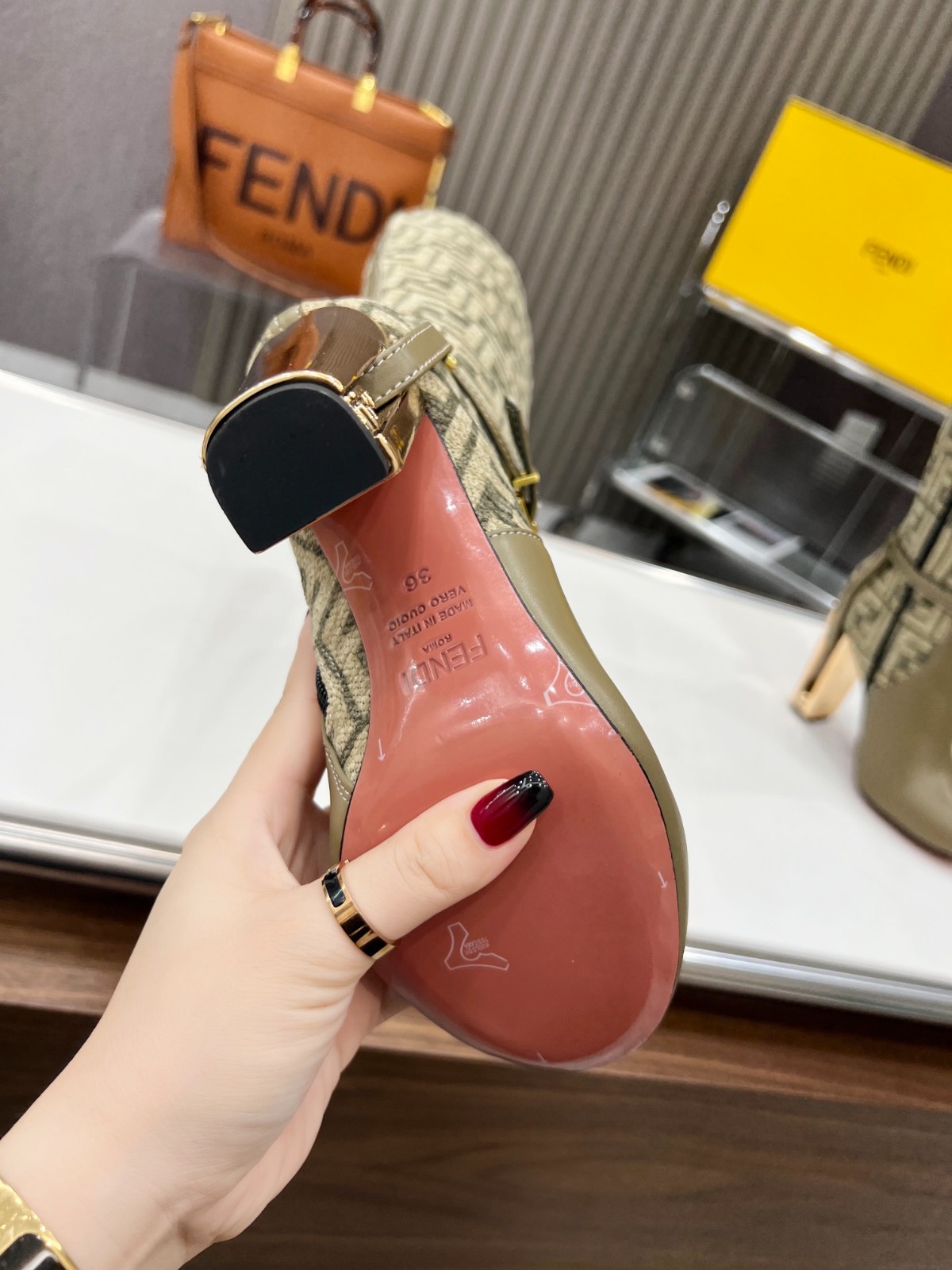 006 55123162 SIZE 35-43