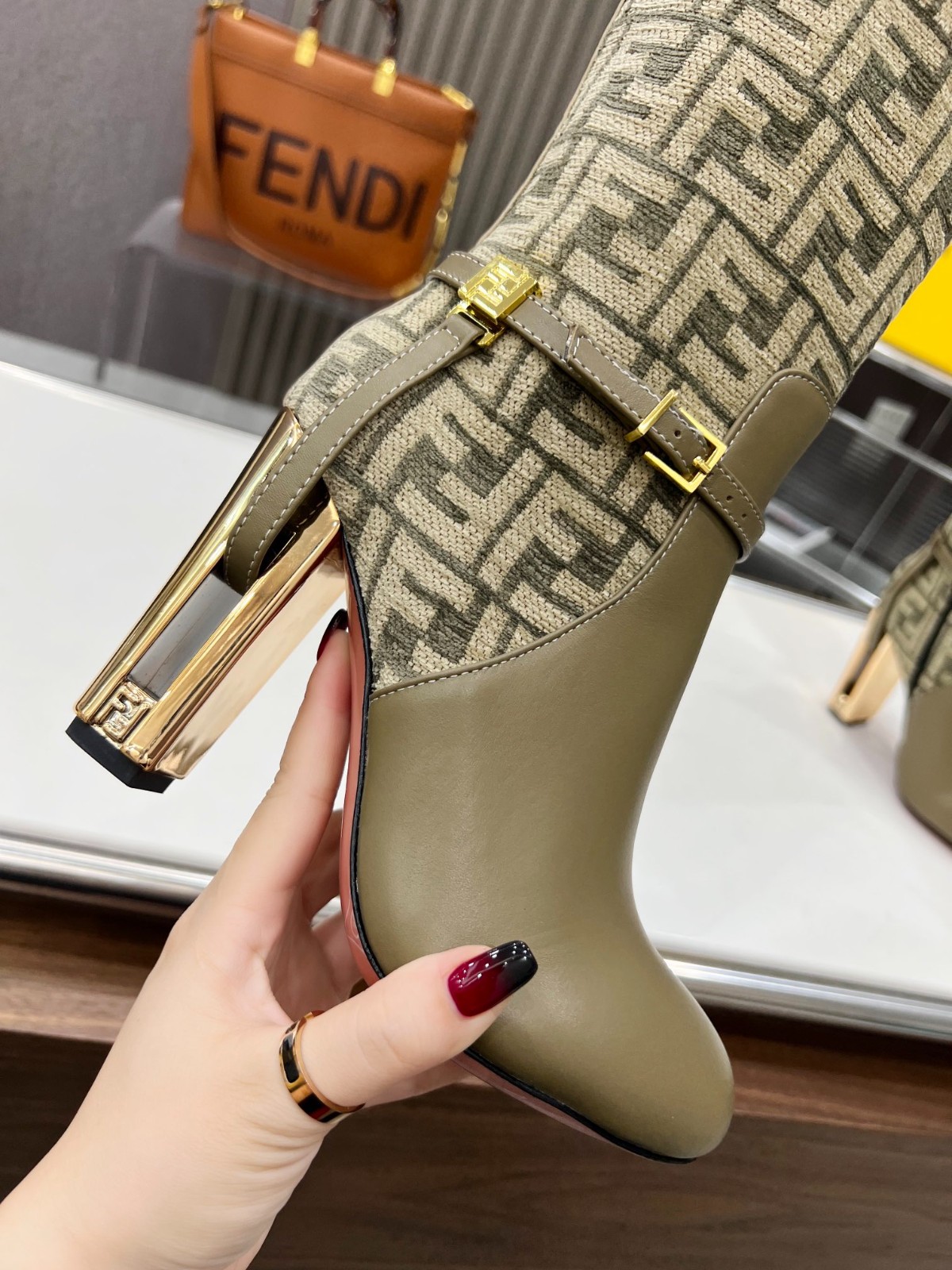 006 55123162 SIZE 35-43