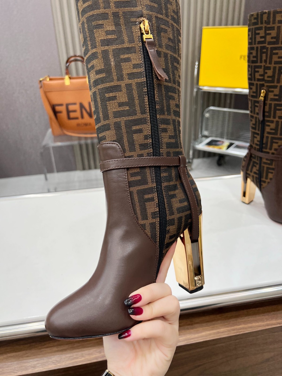 005 55123162 SIZE 35-43
