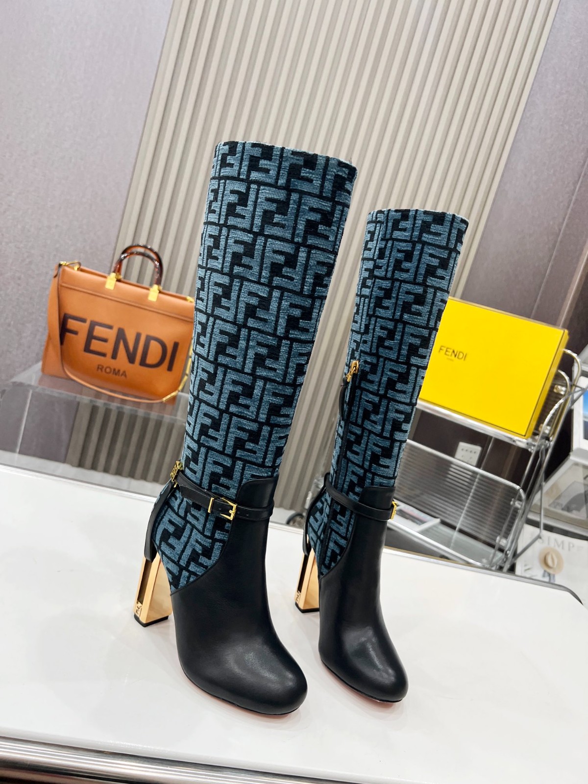 004 55123162 SIZE 35-43