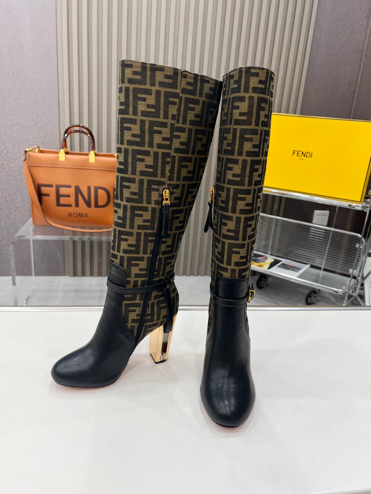 003 55123162 SIZE 35-43