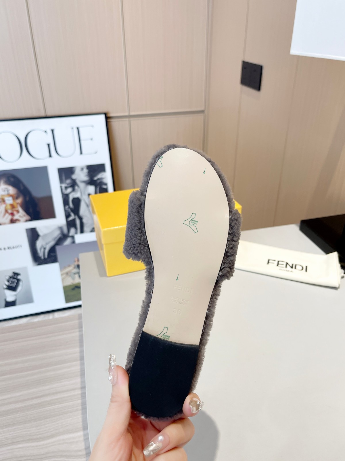 109 22123086 SIZE 35-43