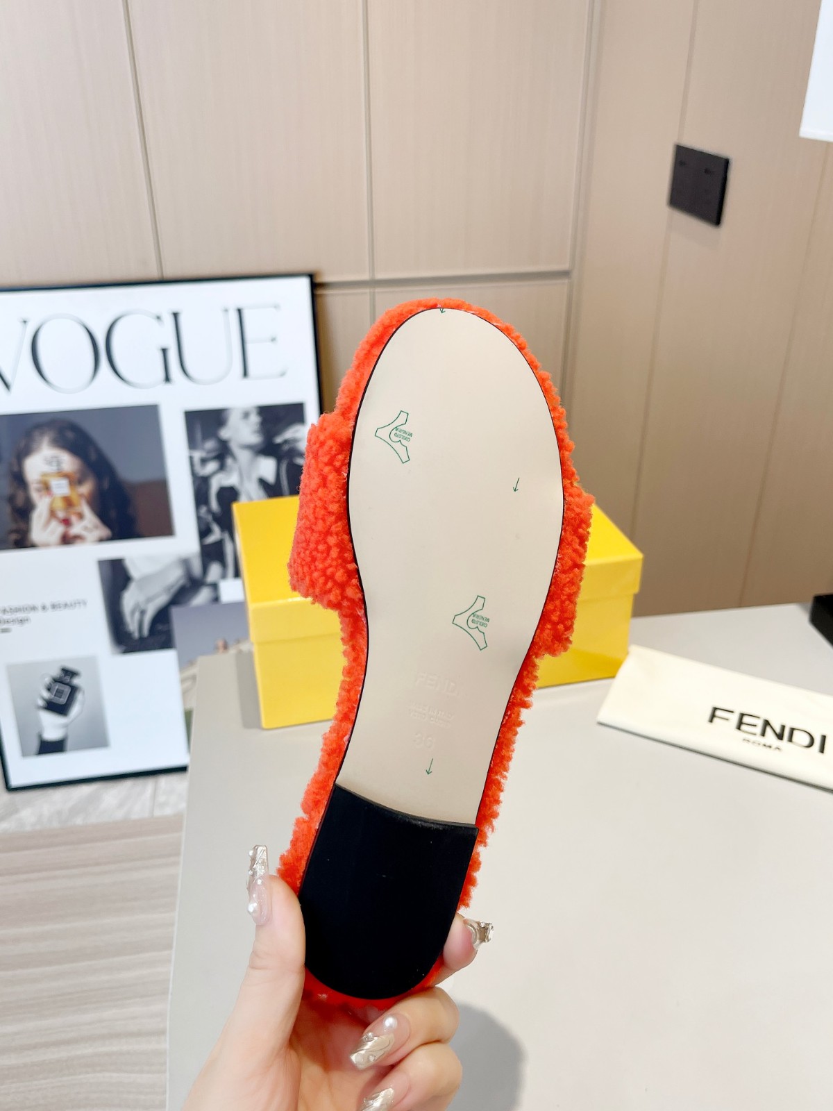 105 22123086 SIZE 35-43
