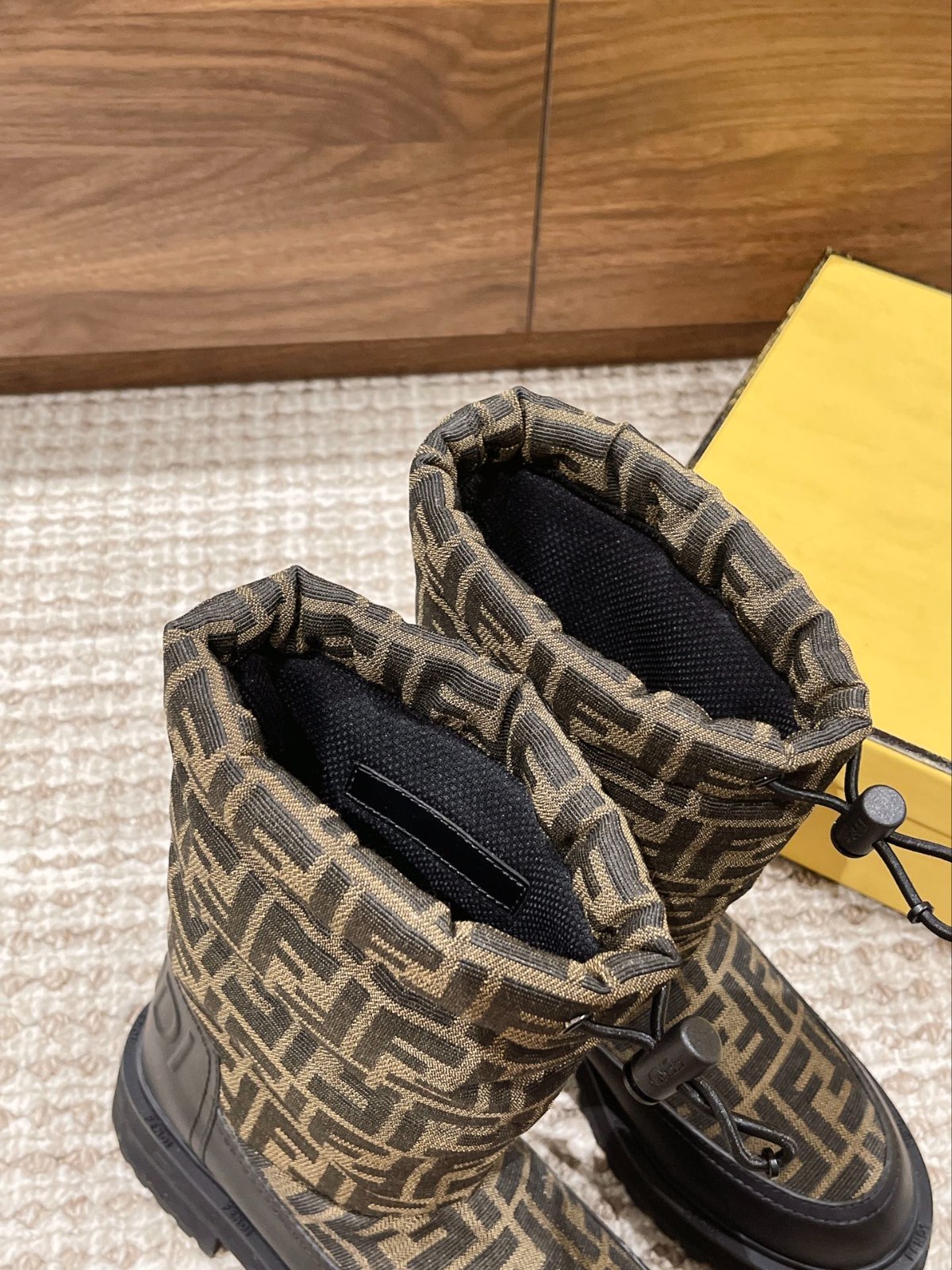 096 41123130 SIZE 35-40
