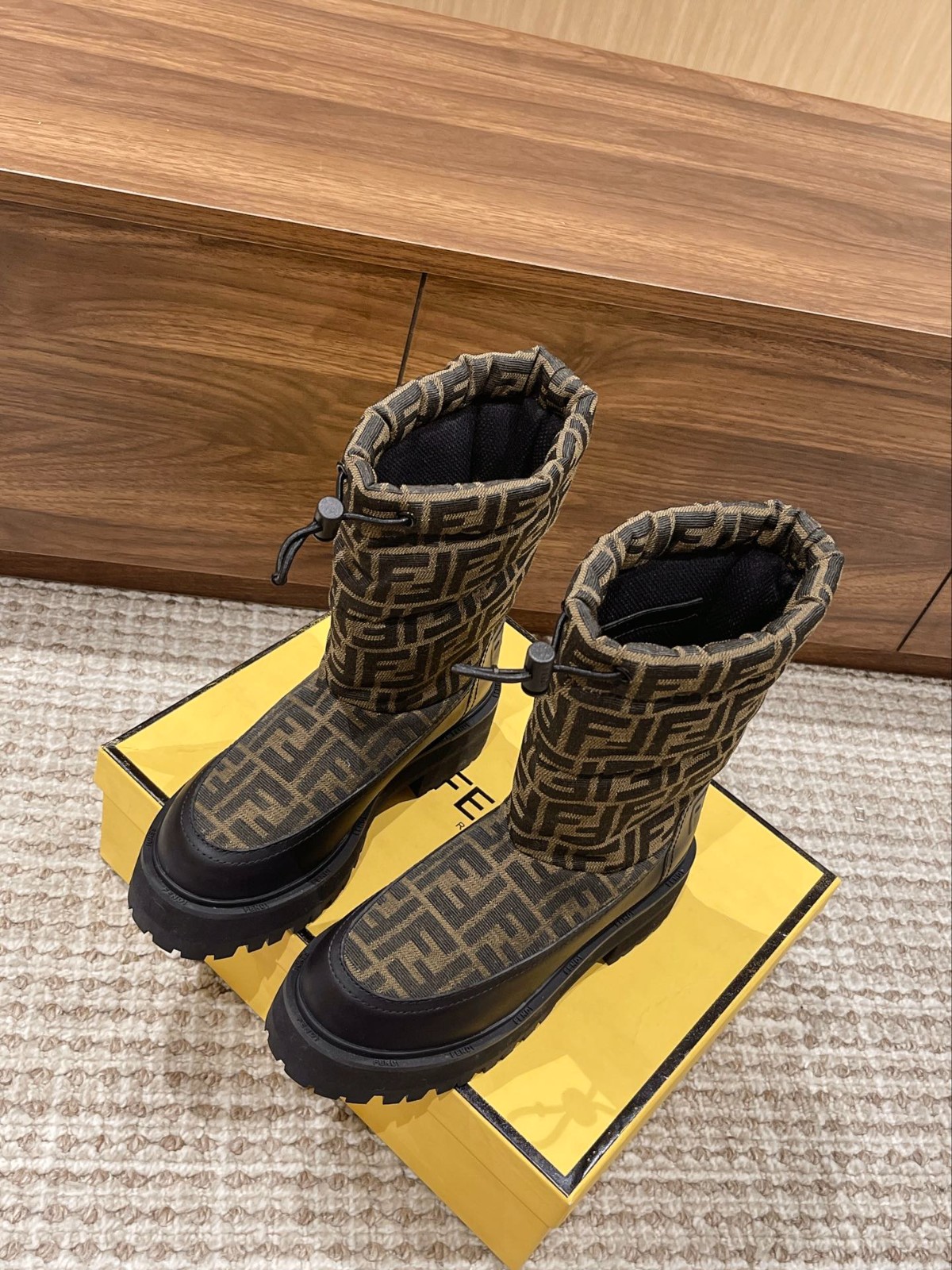 096 41123130 SIZE 35-40