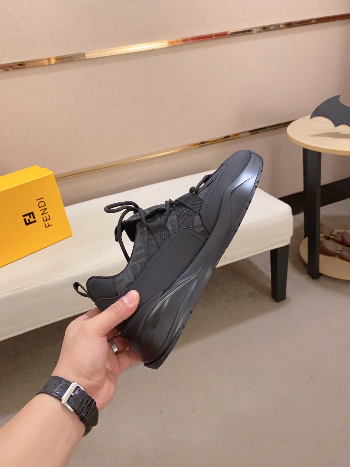 081 32123109 SIZE 38-45