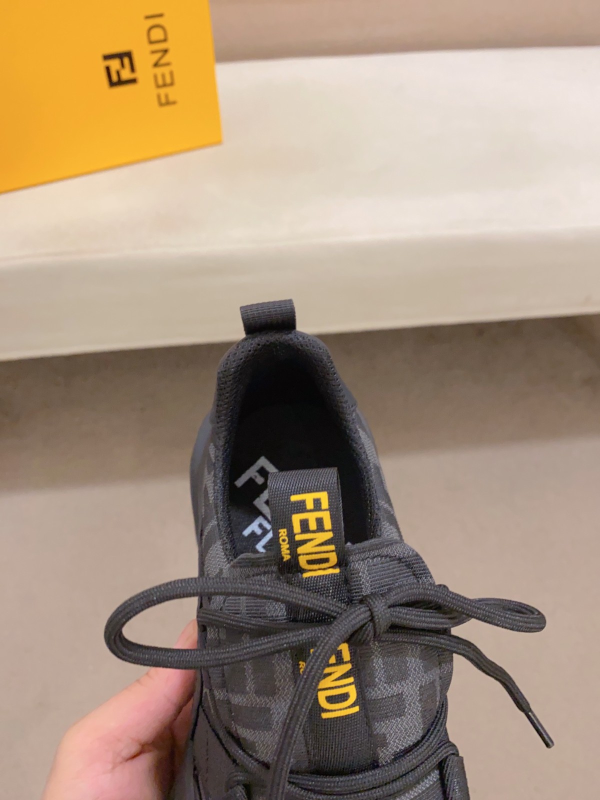081 32123109 SIZE 38-45